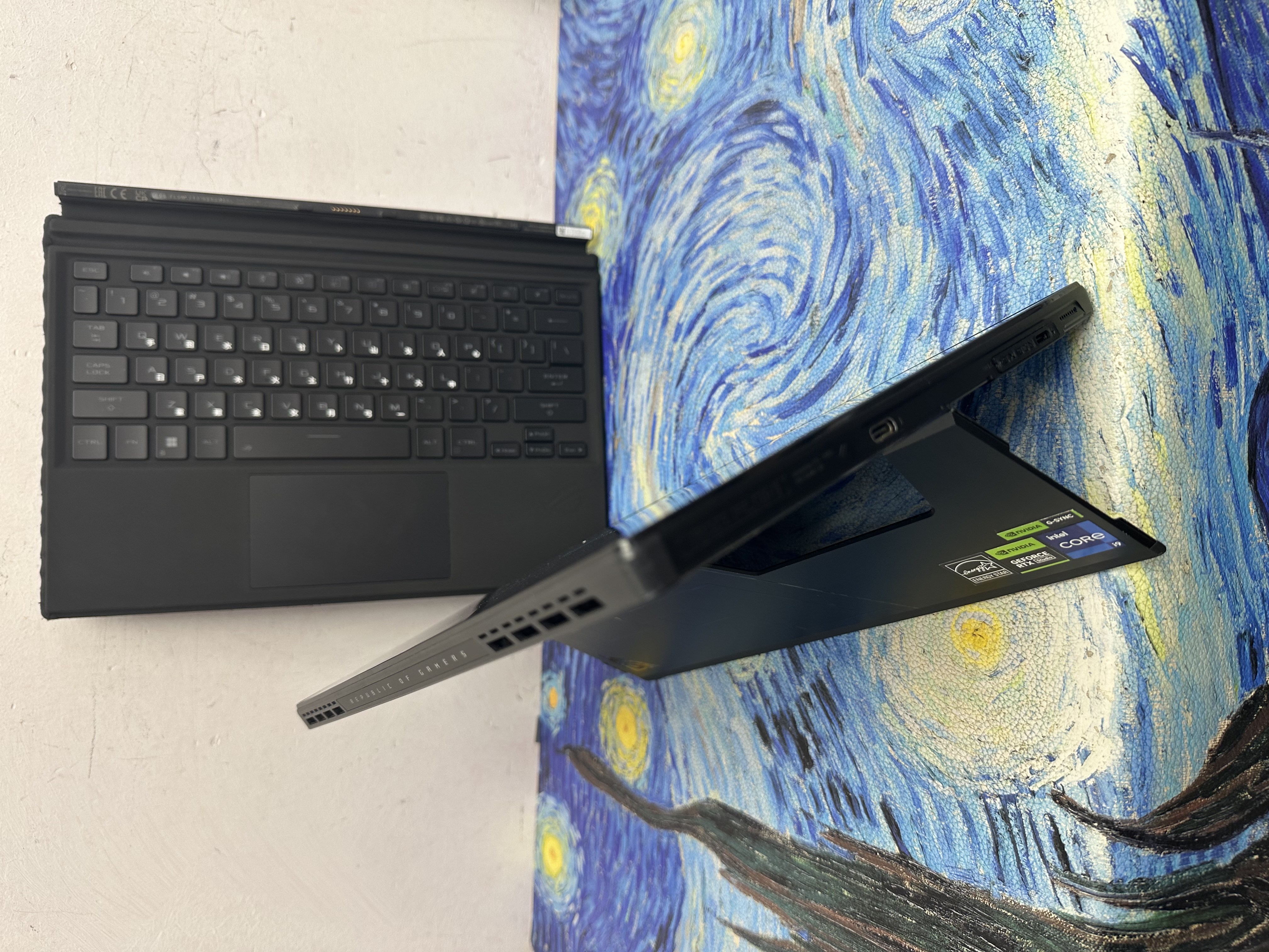 #6265 ASUS ROG Flow 13 GZ301V /i9-13900H/16GB Ram/1TB SSD/ RTX 4050 獨立顯示卡/方便攜帶外出/Type C充電/ Notebook / Gaming Laptop / Gaming Tablet / 電競平板電腦 / Netflix / Movie /13.4 inches  2.5K Mon / 165Hz