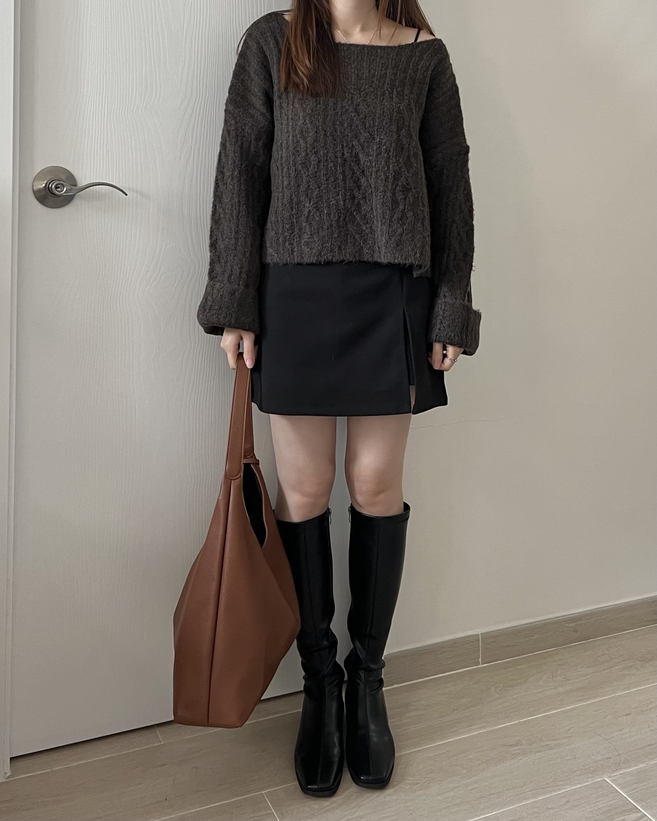 約會溫柔感闊袖上衣 現貨