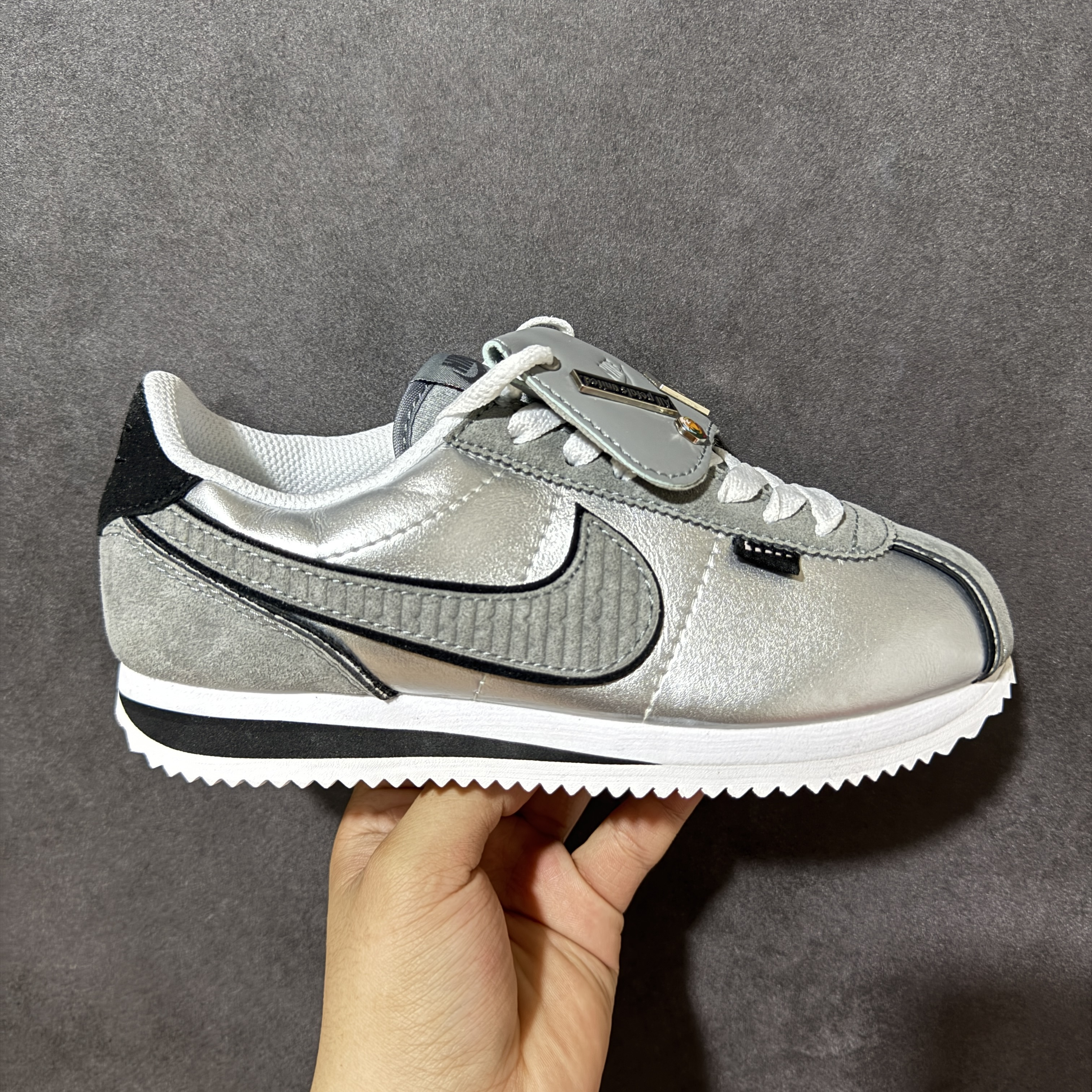 Nike Cortez