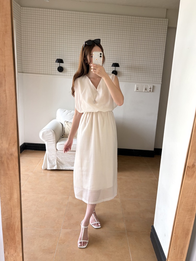 The Romance Two-Way Dress (Cream)
