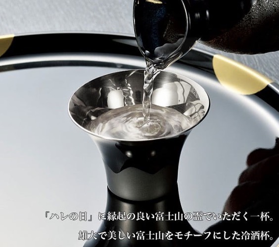 日本製 Tamahashi Fujisan 富士山 不銹鋼冷酒杯 ( 一套2隻 )
