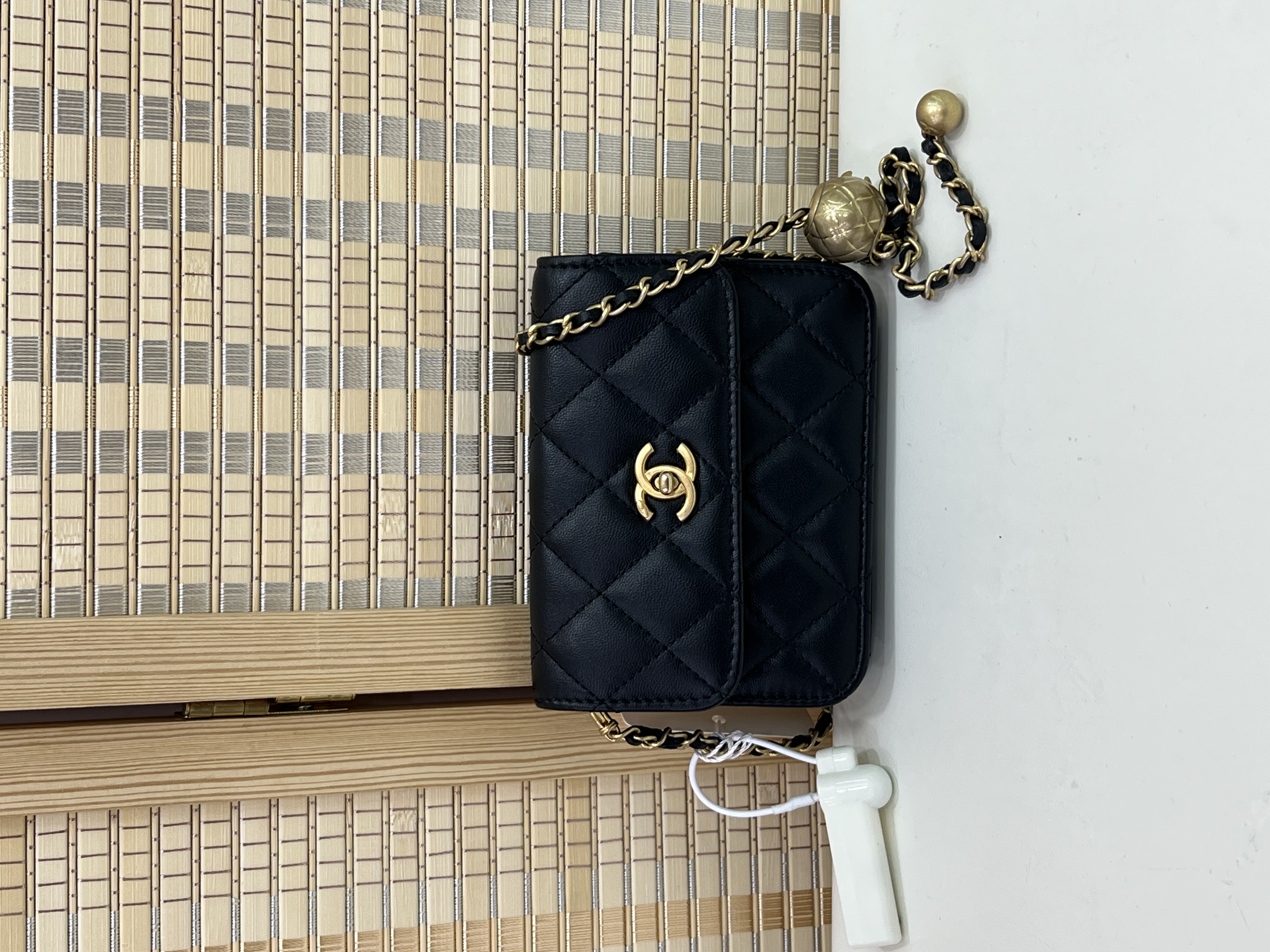 直播貨品 |  [1個-$100 2個-$300］GG54