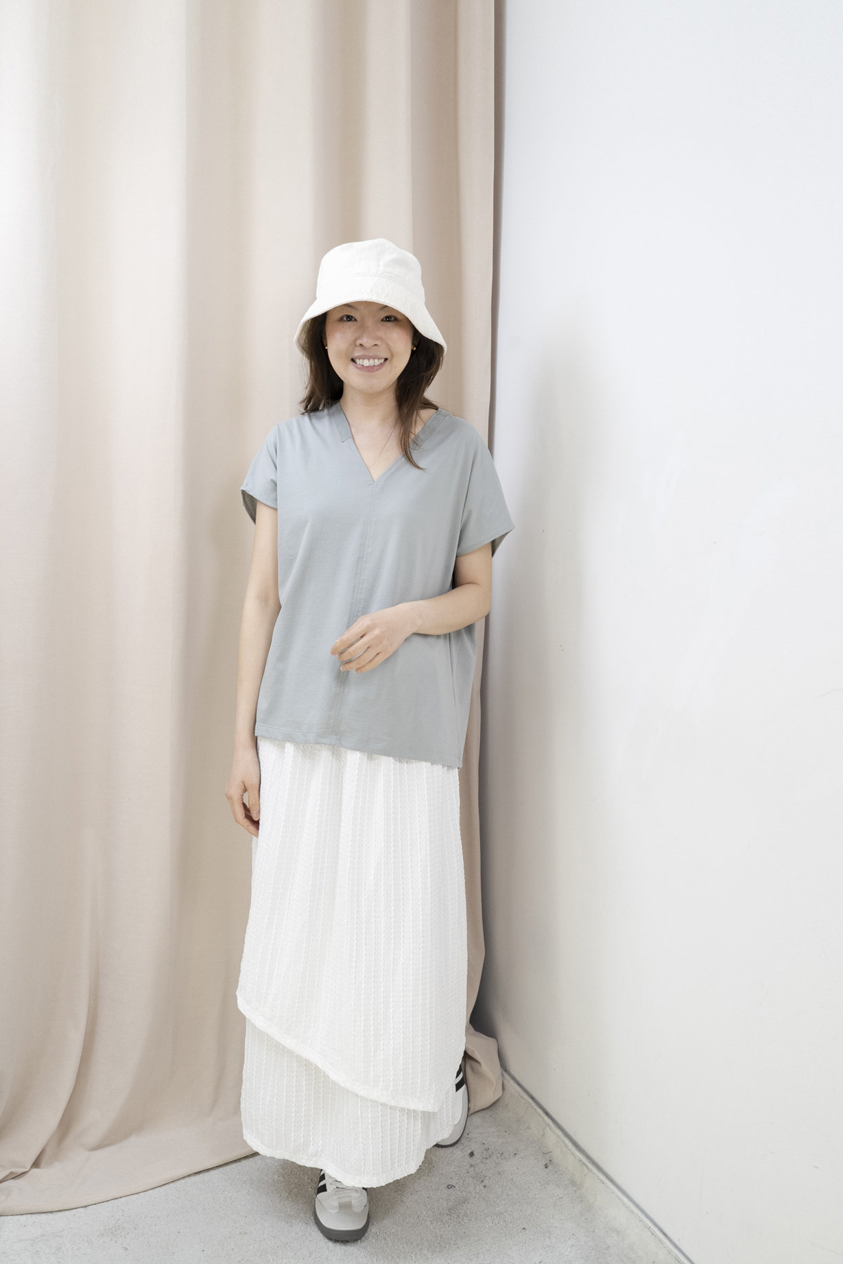 V領柔滑Top(水藍色）