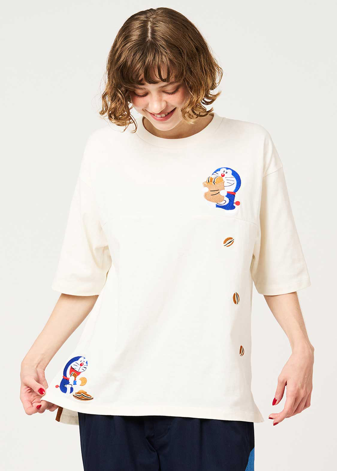 [只限預購] 多啦A夢Tshirt 短袖衫 Graniph日本限定 (豆沙包)｜Doraemon短袖衫