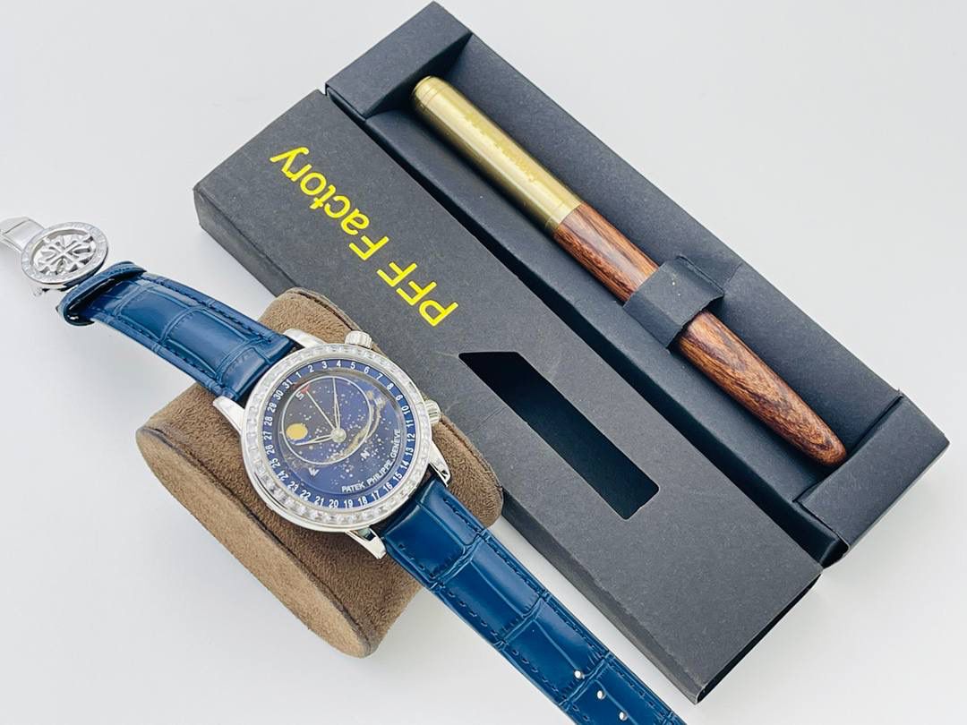 V4升级版 市场最高版本 功能跟正品一样 百达.翡丽星空升级终极版！升级细节： 1⃣️做到了跟正品满天星自动转的功能！ 2⃣️升级日历的排法和正品一样的顺序！ 3⃣️直径42毫米，厚度11毫米！ 4⃣️最大亮点：百达.翡丽星空里的月亮会根据天空上的月亮变化而变化！根据天空上的月圆月缺搬（初一月弯弯初十五月圆）到手表上了！