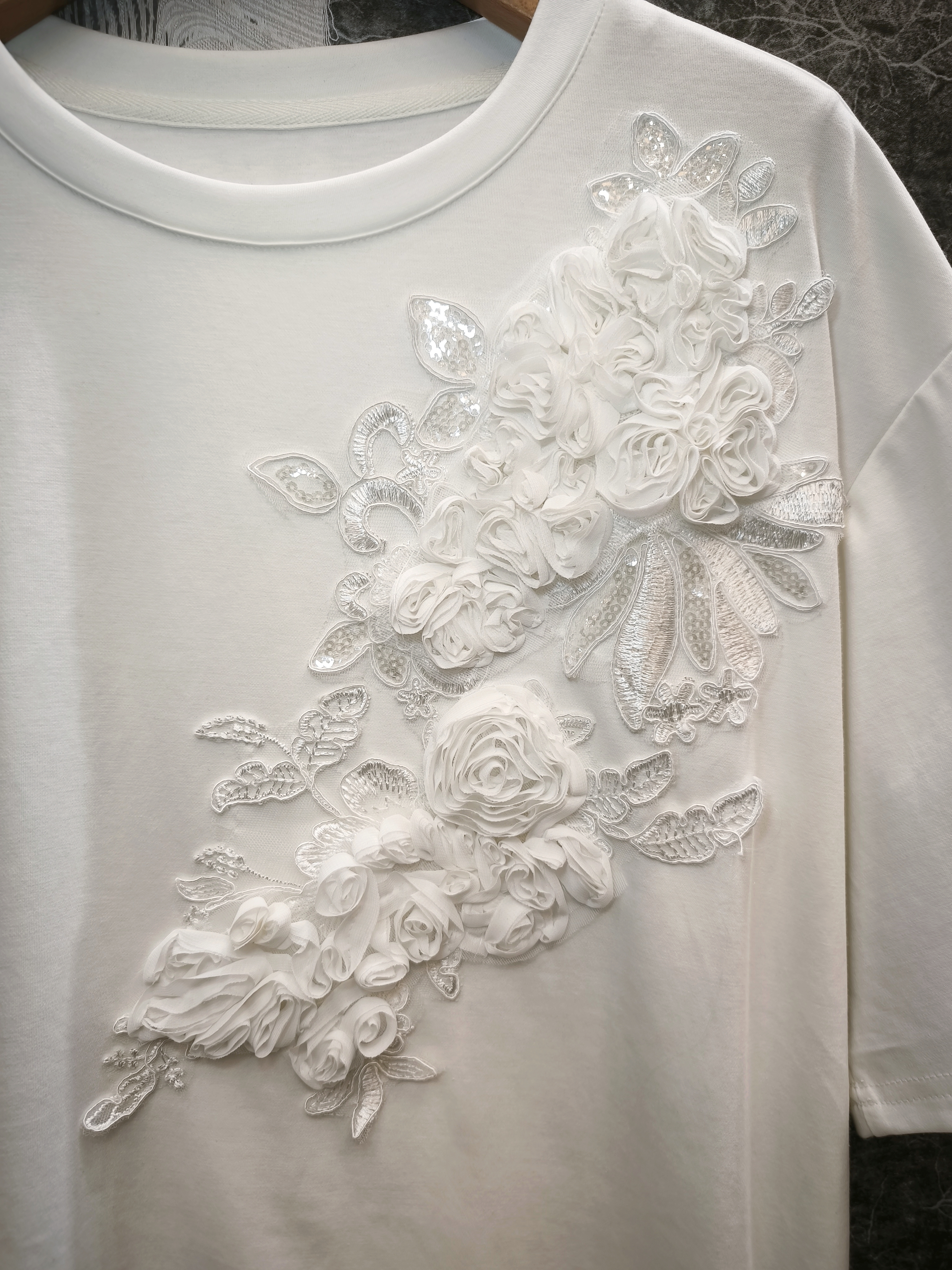 珠片立體花T