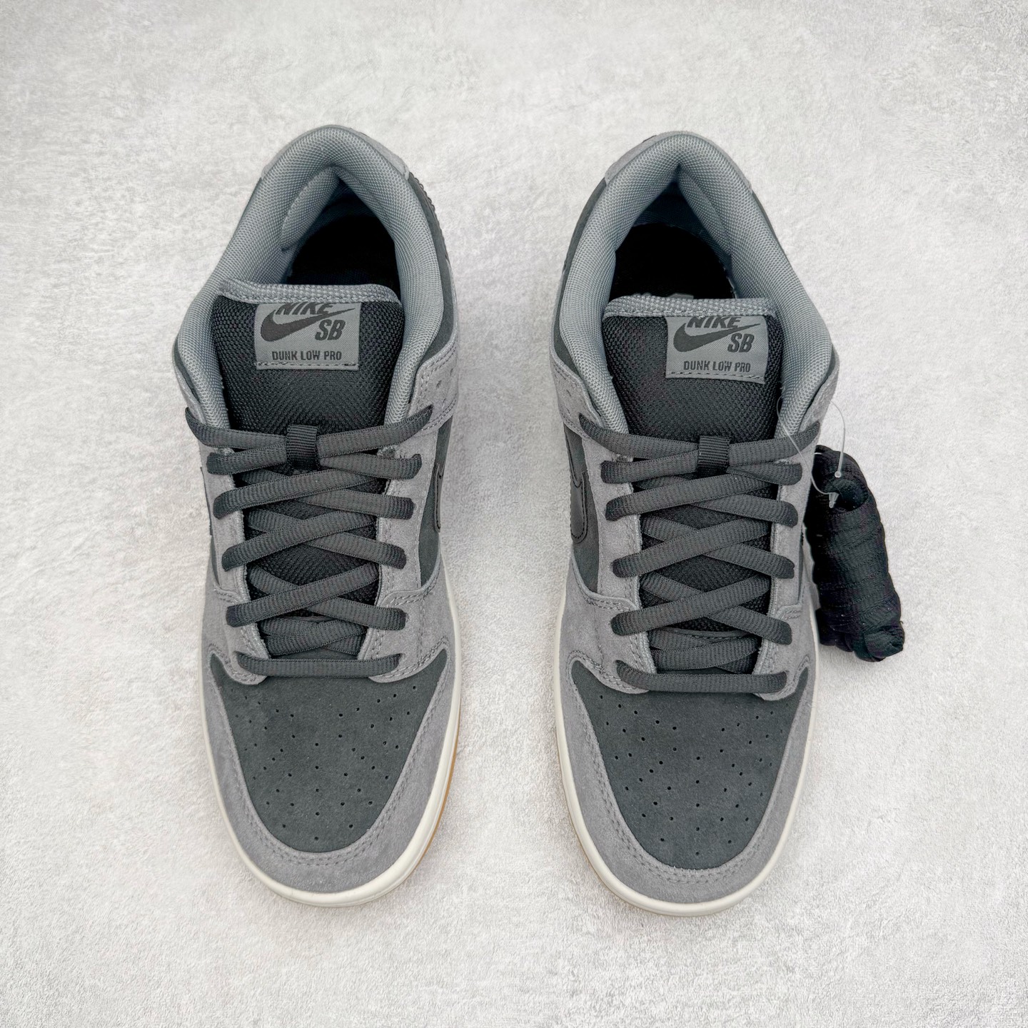 Nike SB Dunk Low Dark Smoke Grey HF3063-001