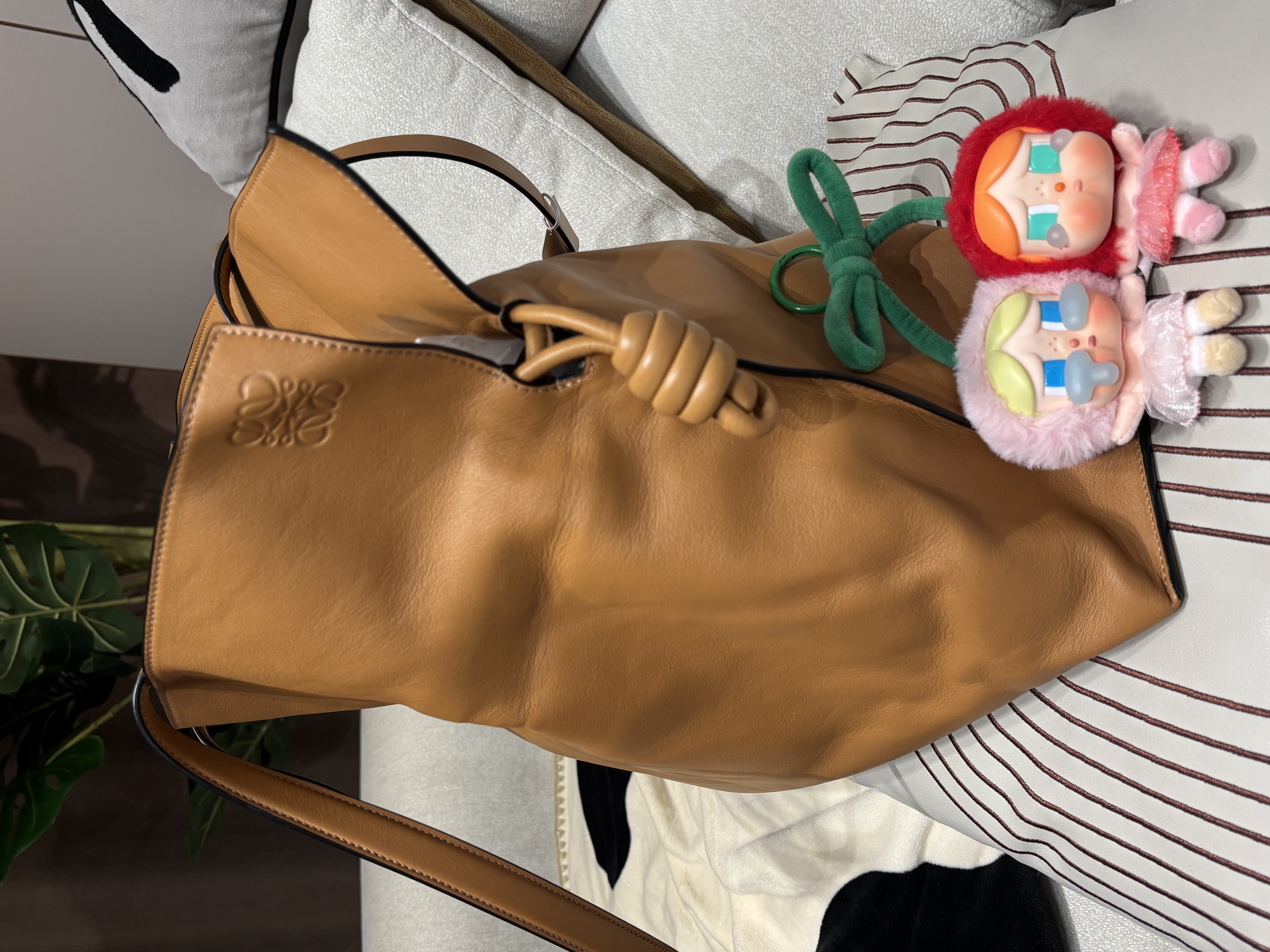 Loewe flamenco XL tote bag calfskin shoulder bag 100%Authentic ,99%new✅dust bag 