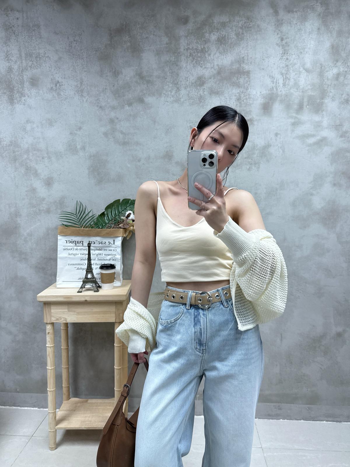 D02 幼帶V領Bra top