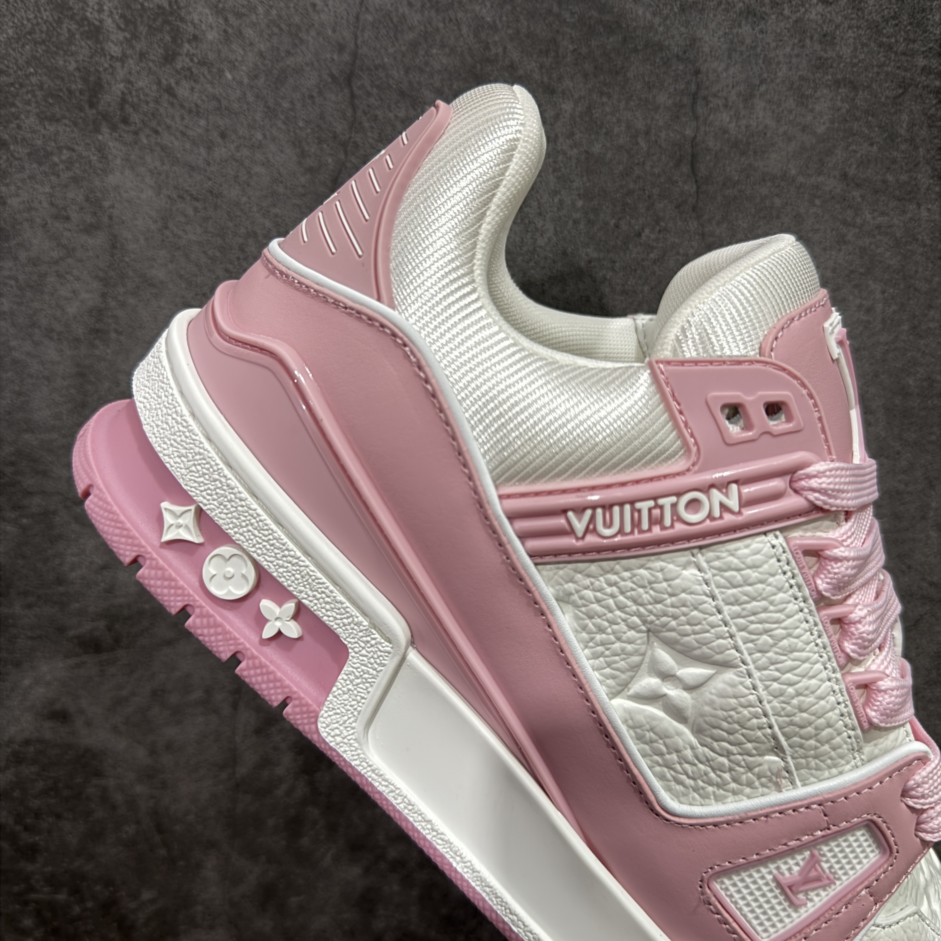 Louis Vuitton LV Trainer 