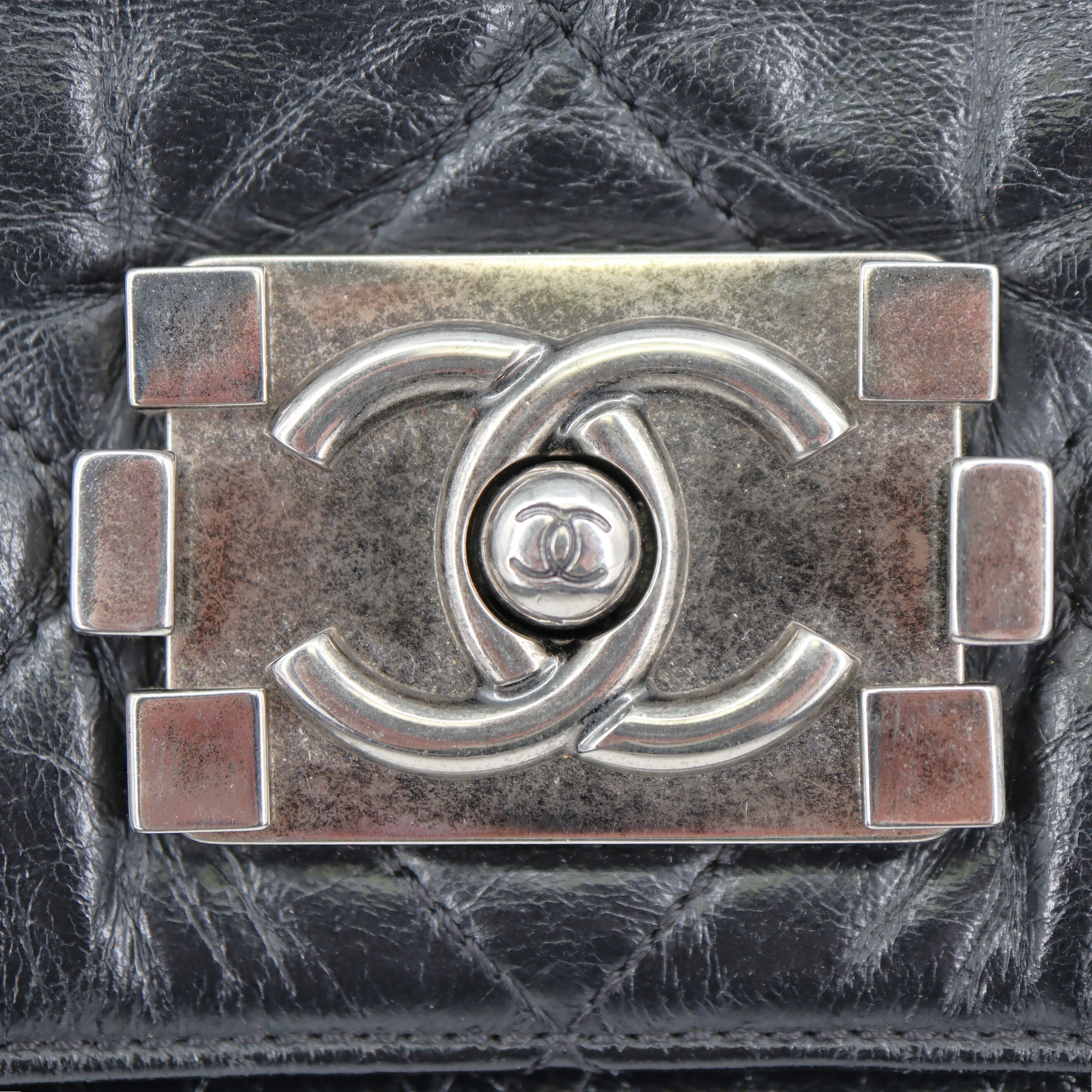 Chanel Matelasse Calfksin Boy Lock 2way Bag