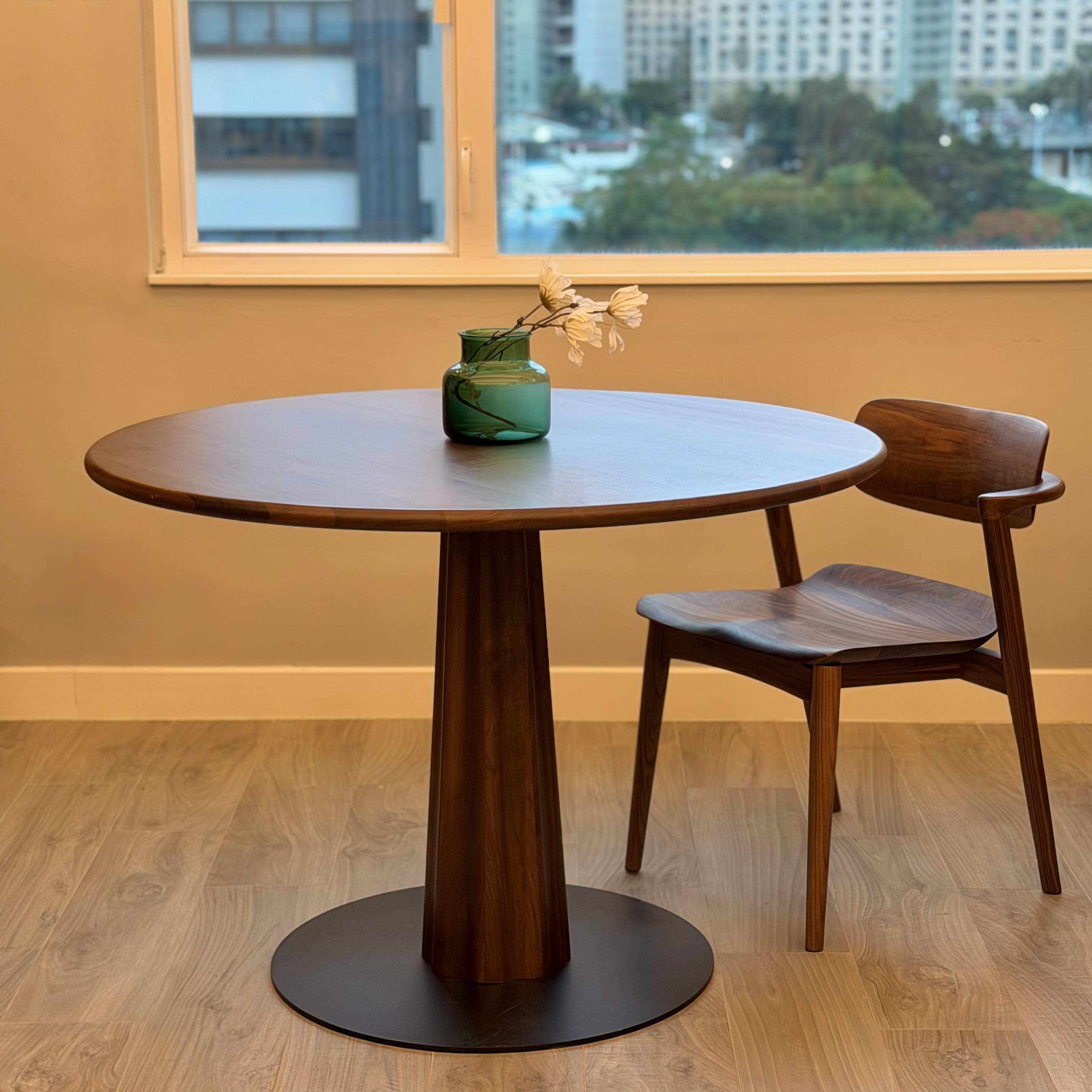 #人氣產品YORK Round Dining Table 