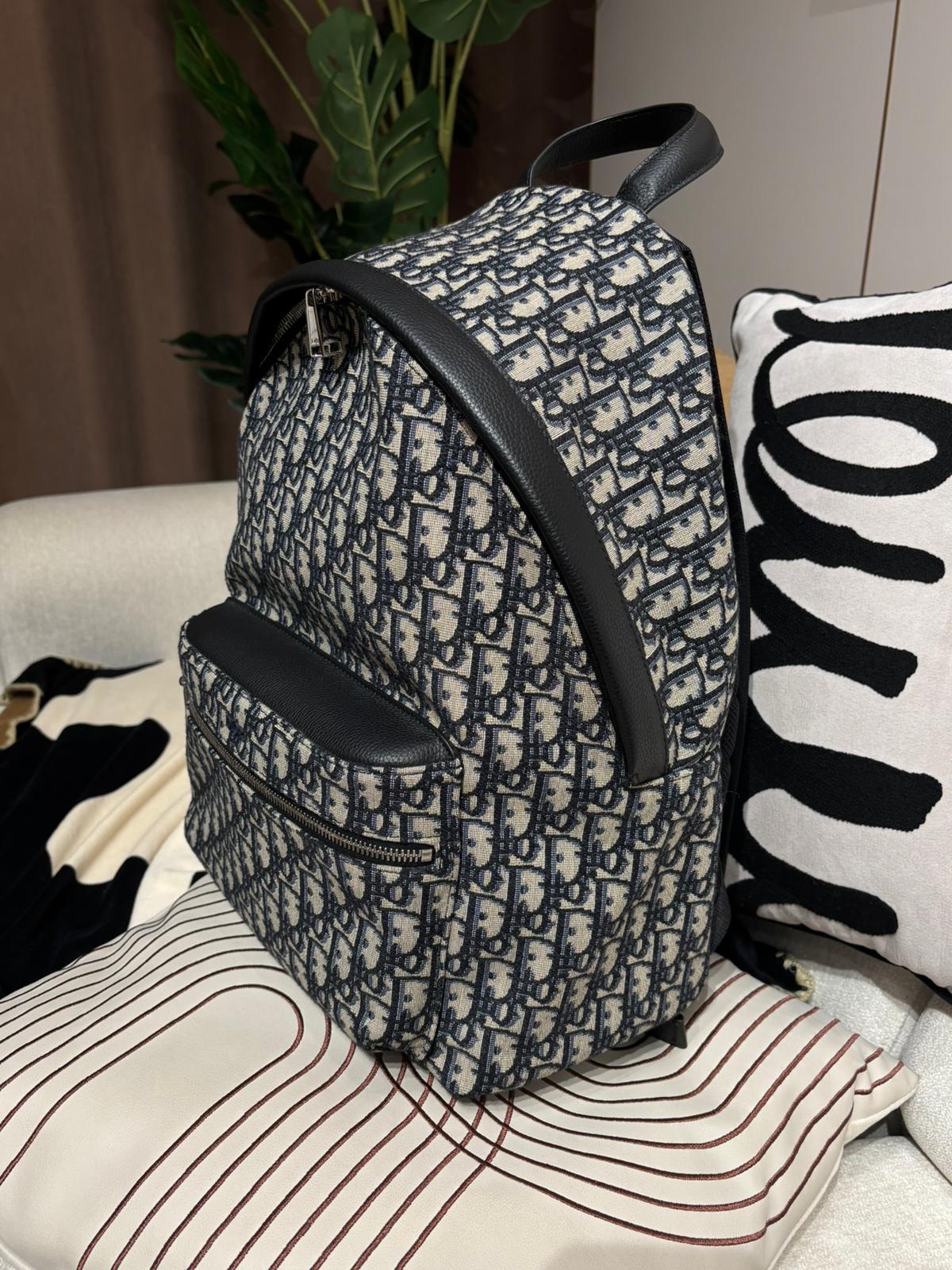 Dior Rider Oblique Backpack 100%Authentic, 98%New ✅收據✅ certificate✅Dust bag