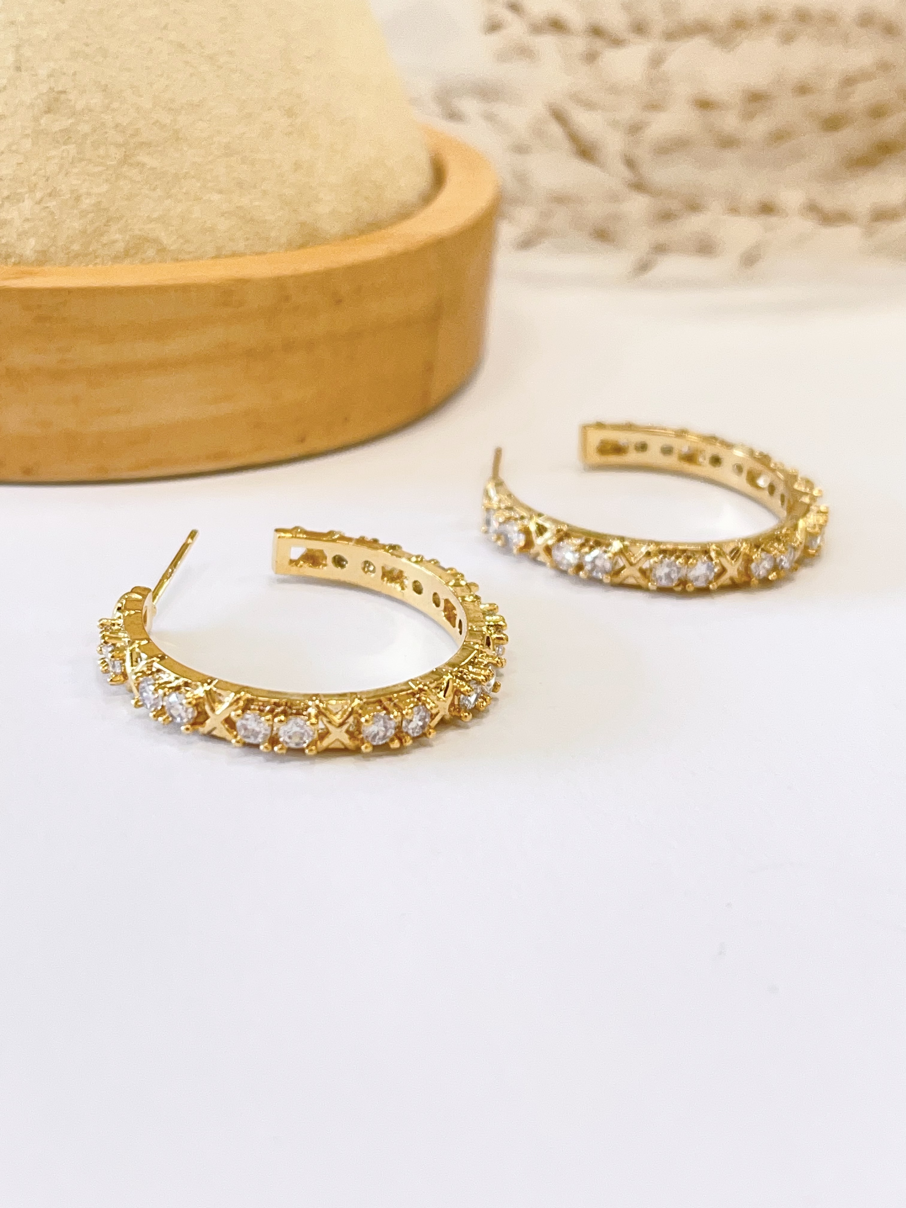 晚宴Dinner必入！钻石设计C字耳环