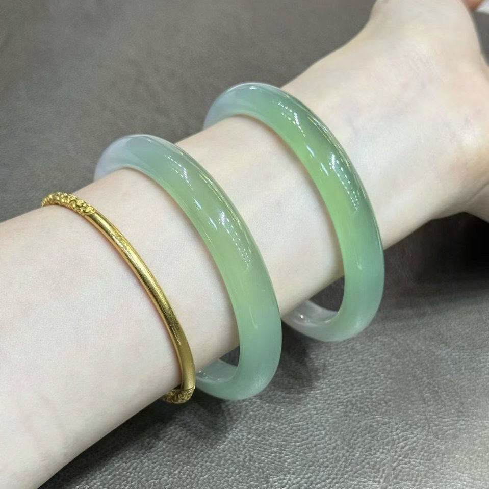 天然玛瑙玉髓 💚冰透半山水手镯