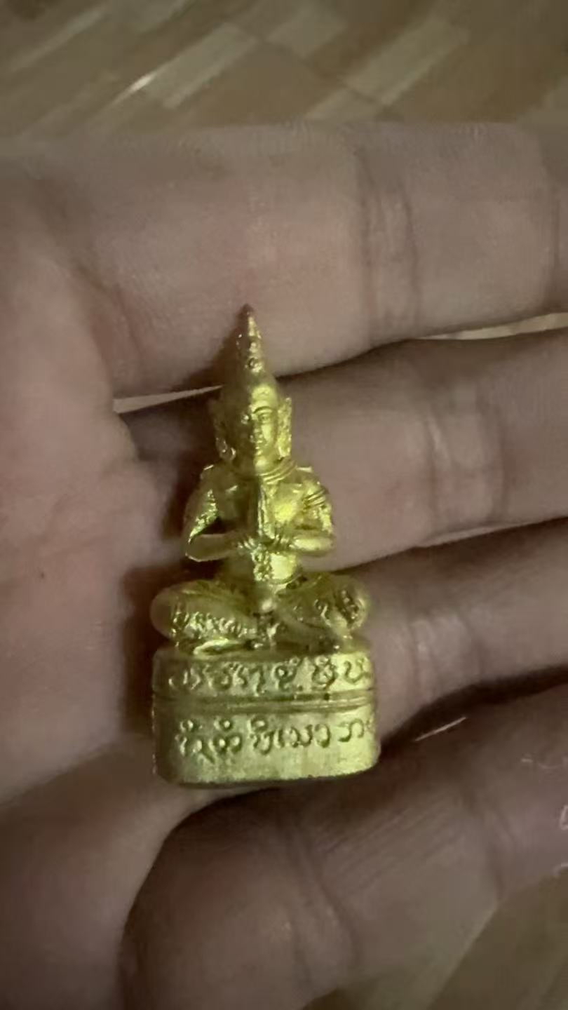 阿贊伴瑪招財轉運打敗競爭對手系列。阿贊 Wiang 帕皮薩怒固（嬌清段）