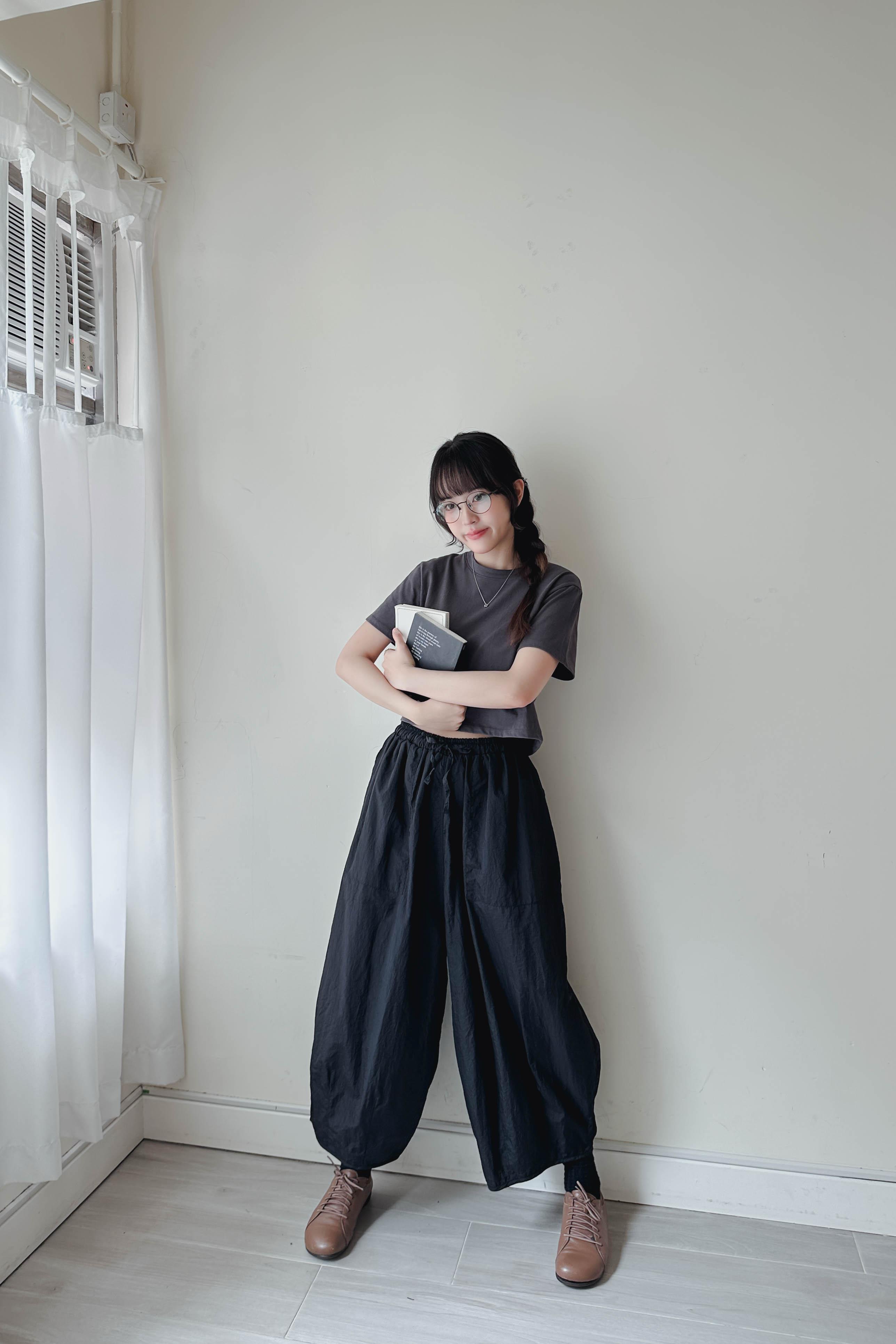 後開衩微寬鬆Crop Top