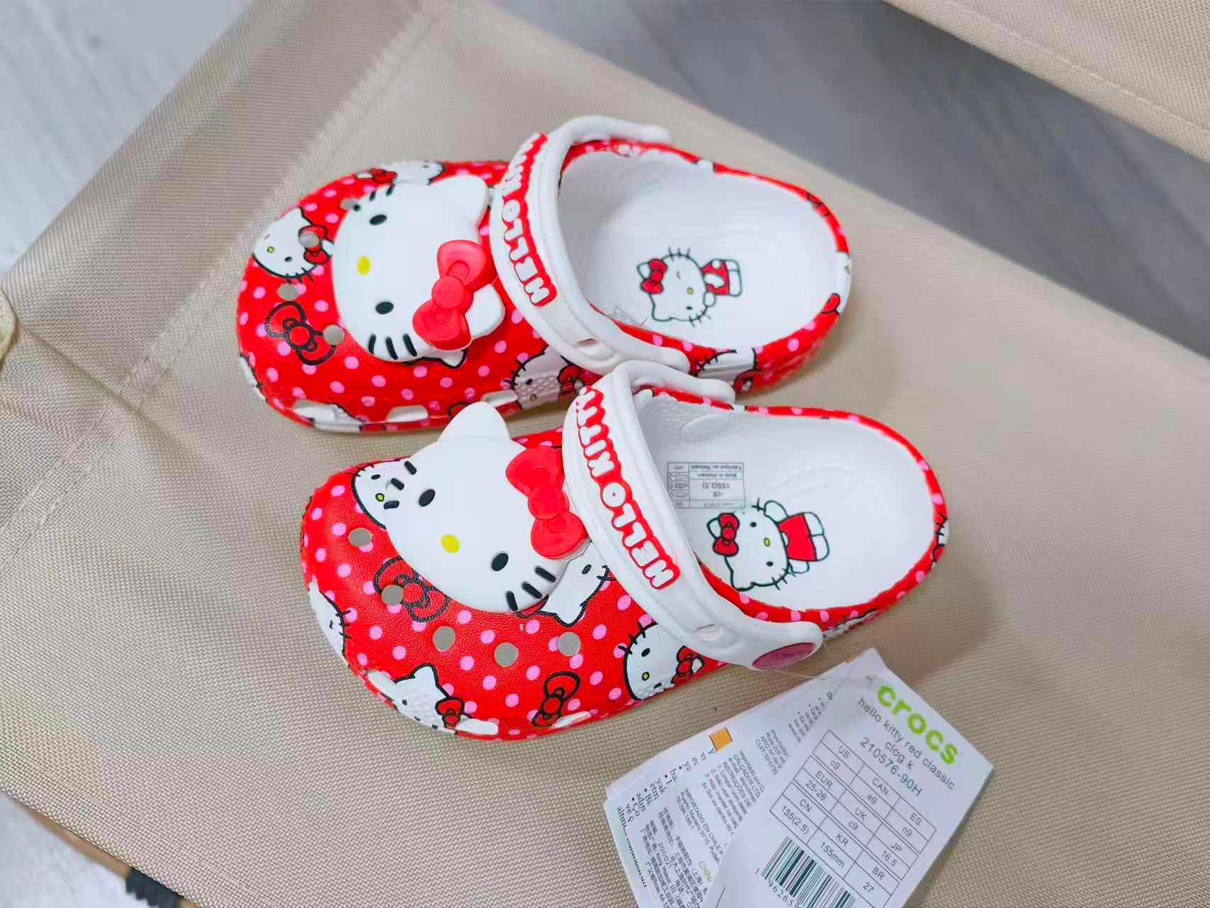 預訂款～廠單 crocs洞洞拖鞋-（最後有尺碼表只供已預訂之客人付款）