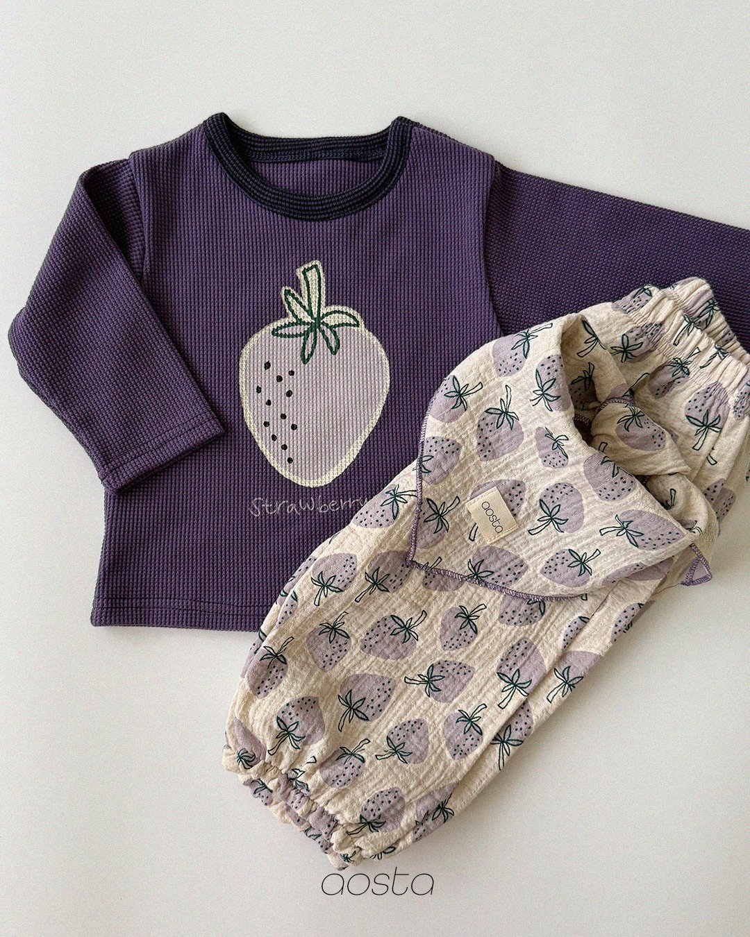 Aosta | [Strawberry Pants]
