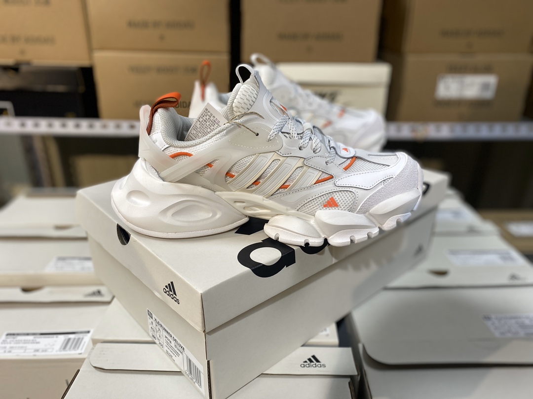Adidas XLG Runner Deluxe JP5758