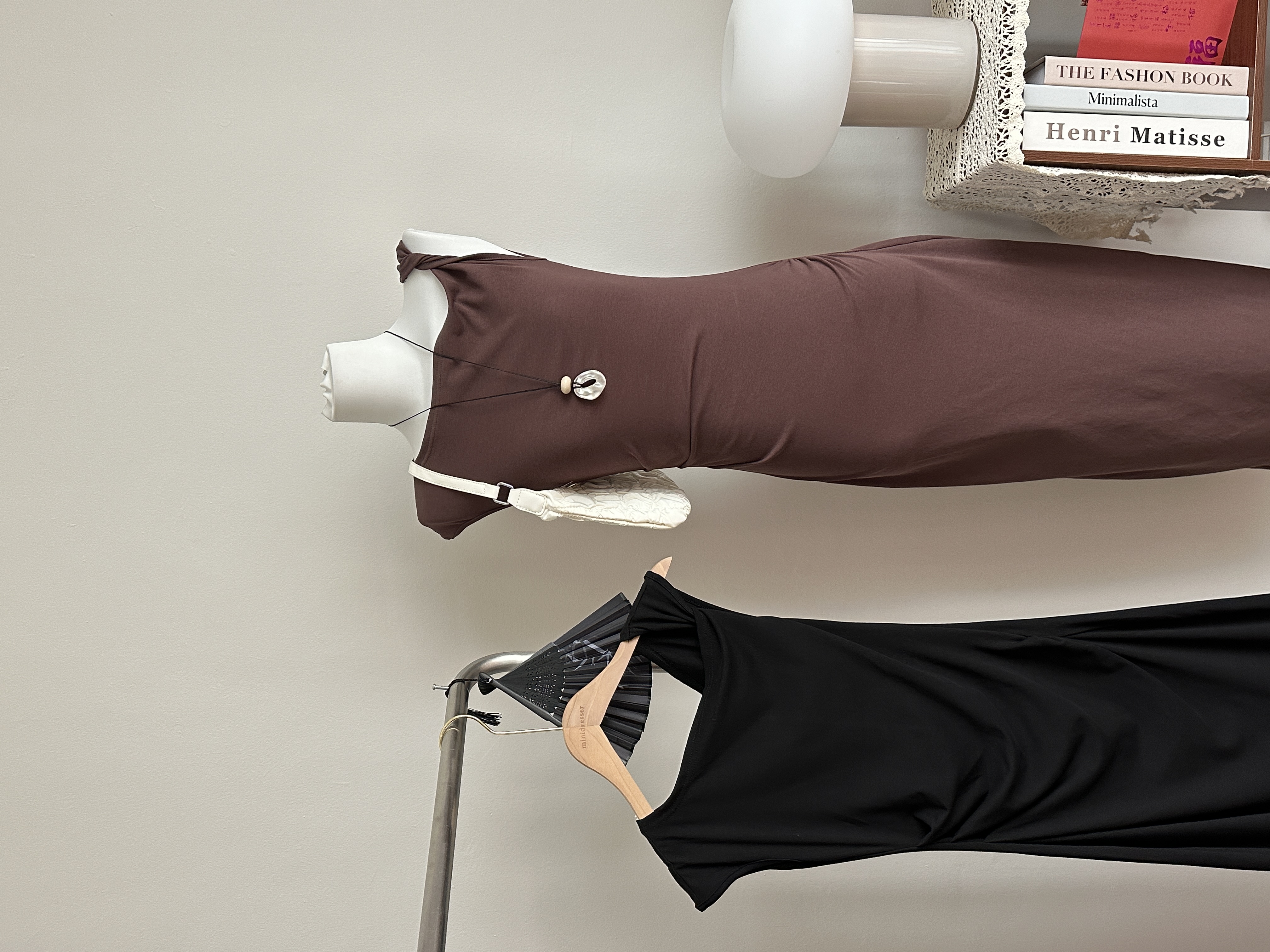 Vaeda Off-Shoulder Dress | Black