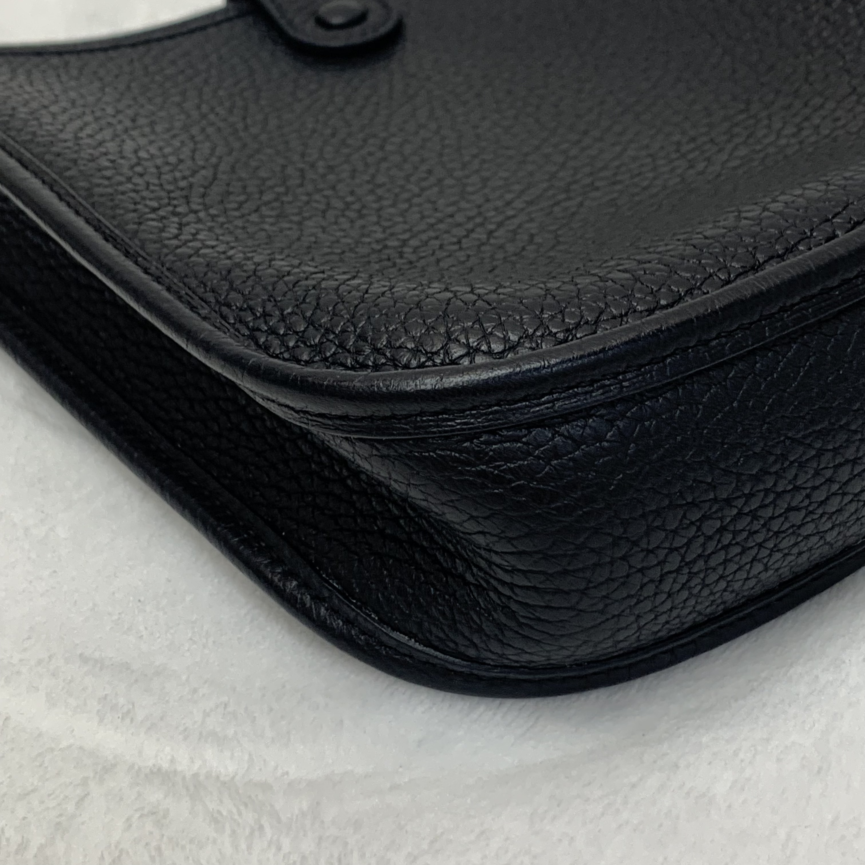 Hermes Mini Evelyne 黑色銀扣TC皮
