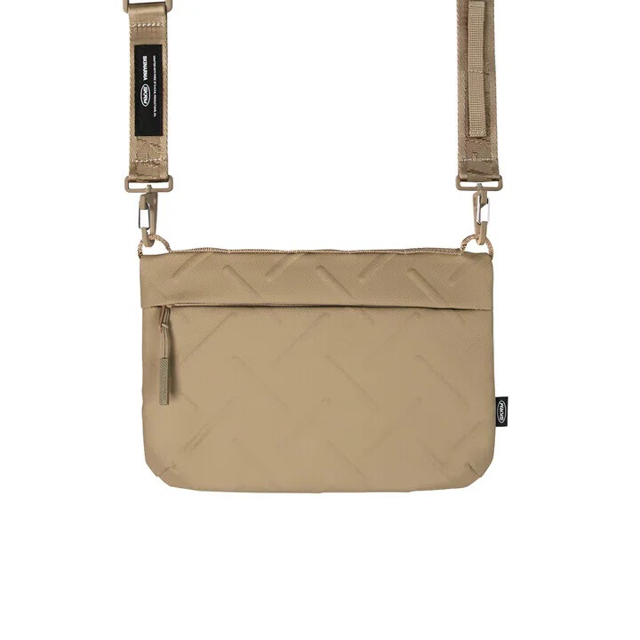 SKINARMA Satchel Juno 防濺水尼龍斜背包