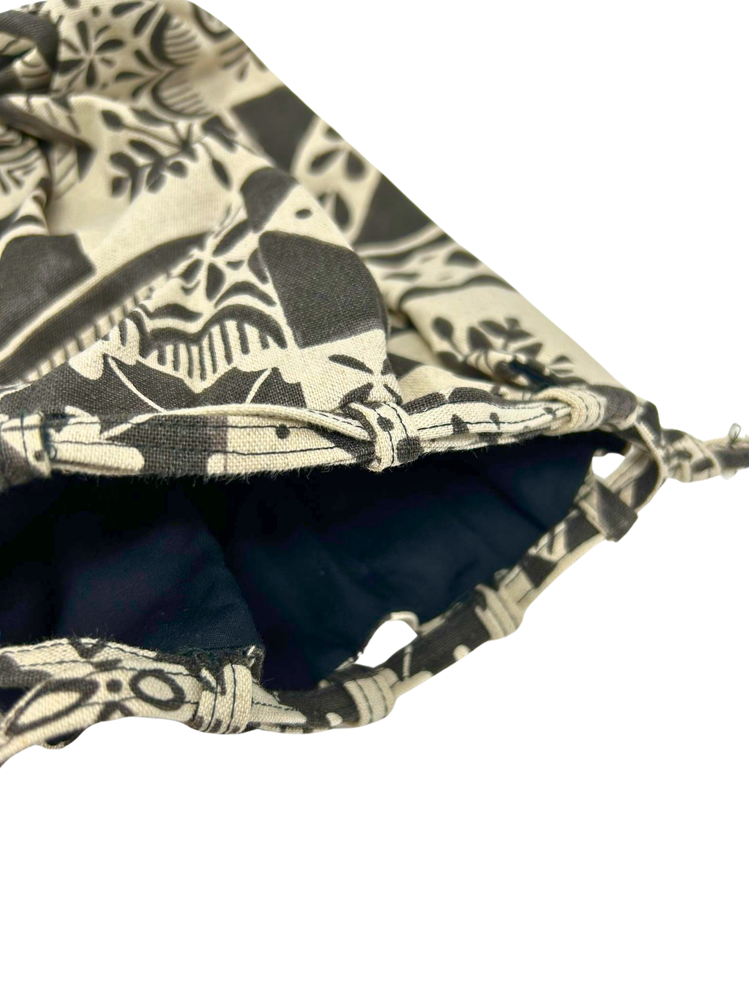 *義賣捐款* 黑白花紋直筒袋 E2