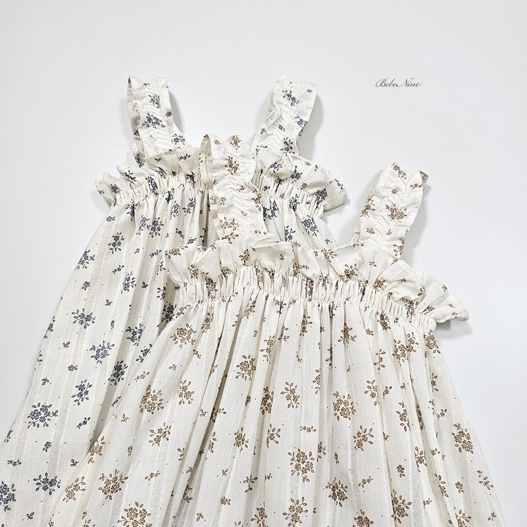 ☀️預訂 韓國直送☀️🇰🇷Bebenine兩色花卉荷葉邊吊帶連身服