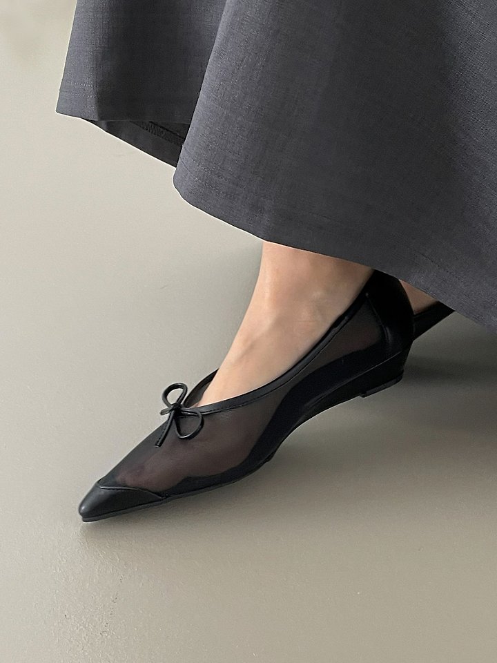 Mesh Pointed Toe Flats (3 colors)