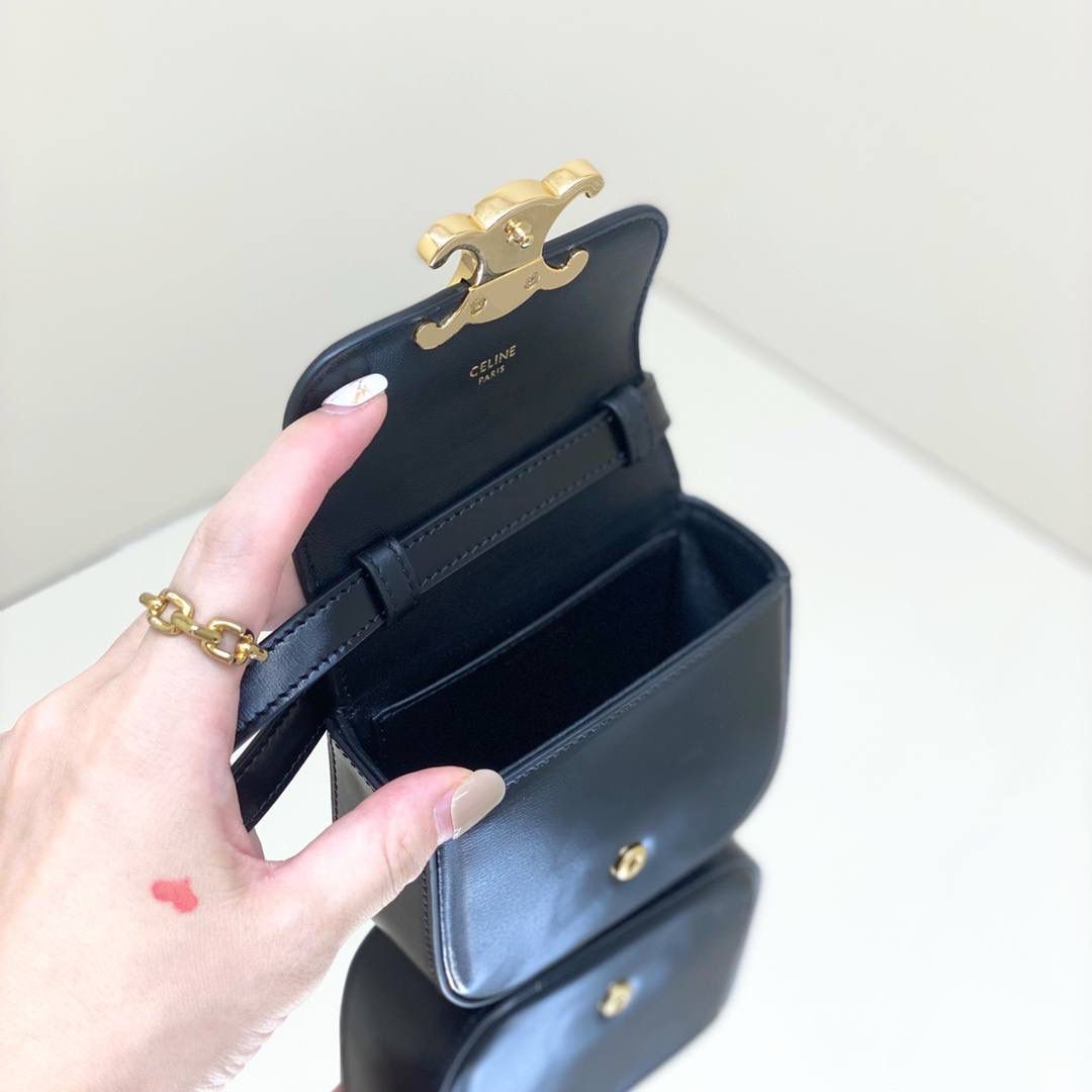 🔥大货实拍图 𝗖𝗘𝗟𝗜𝗡𝗘 ♥ 迷你凯旋门 型号：10I512 尺寸：11*8*4cm