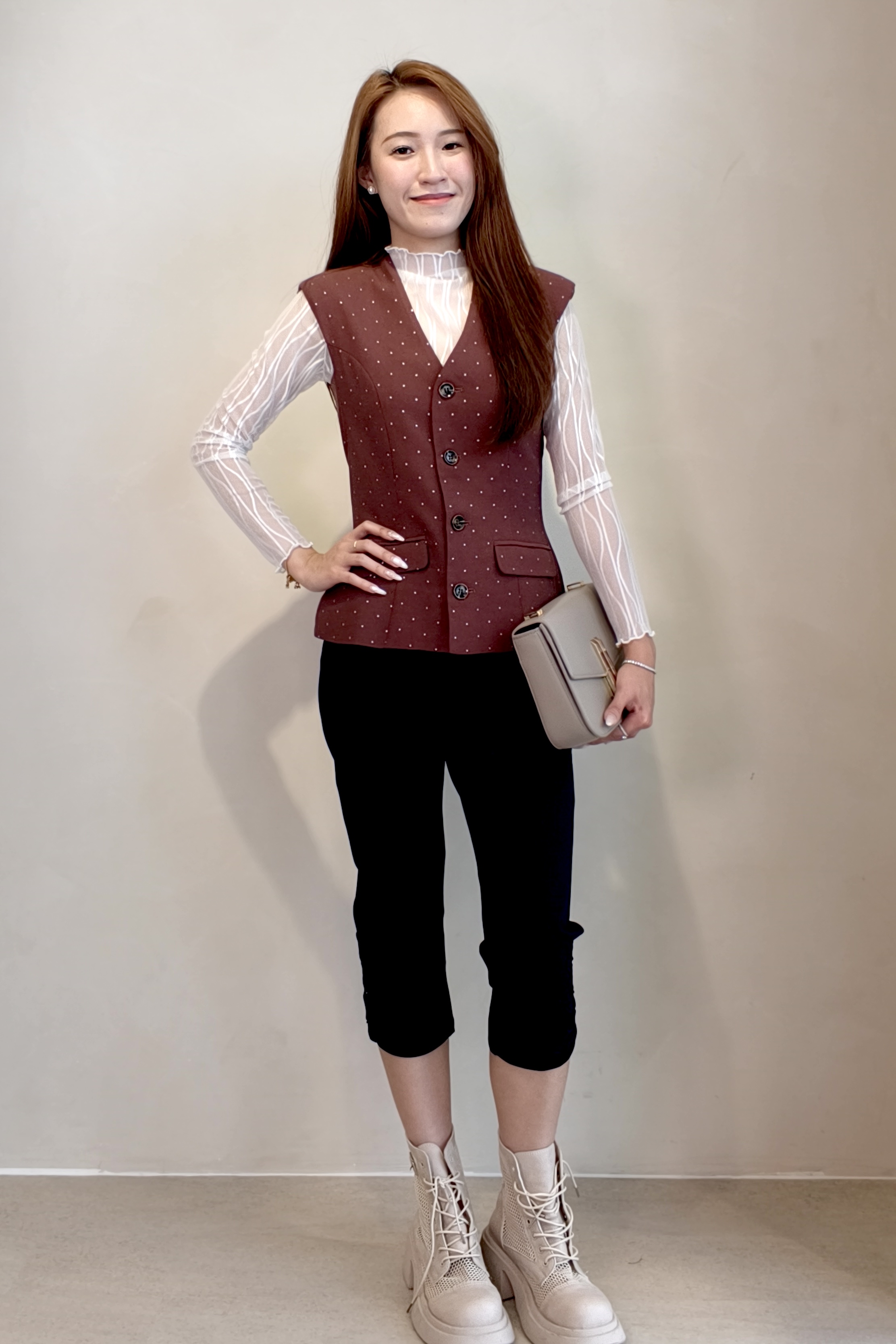 60197 Classic Slim Fit Cropped Pants