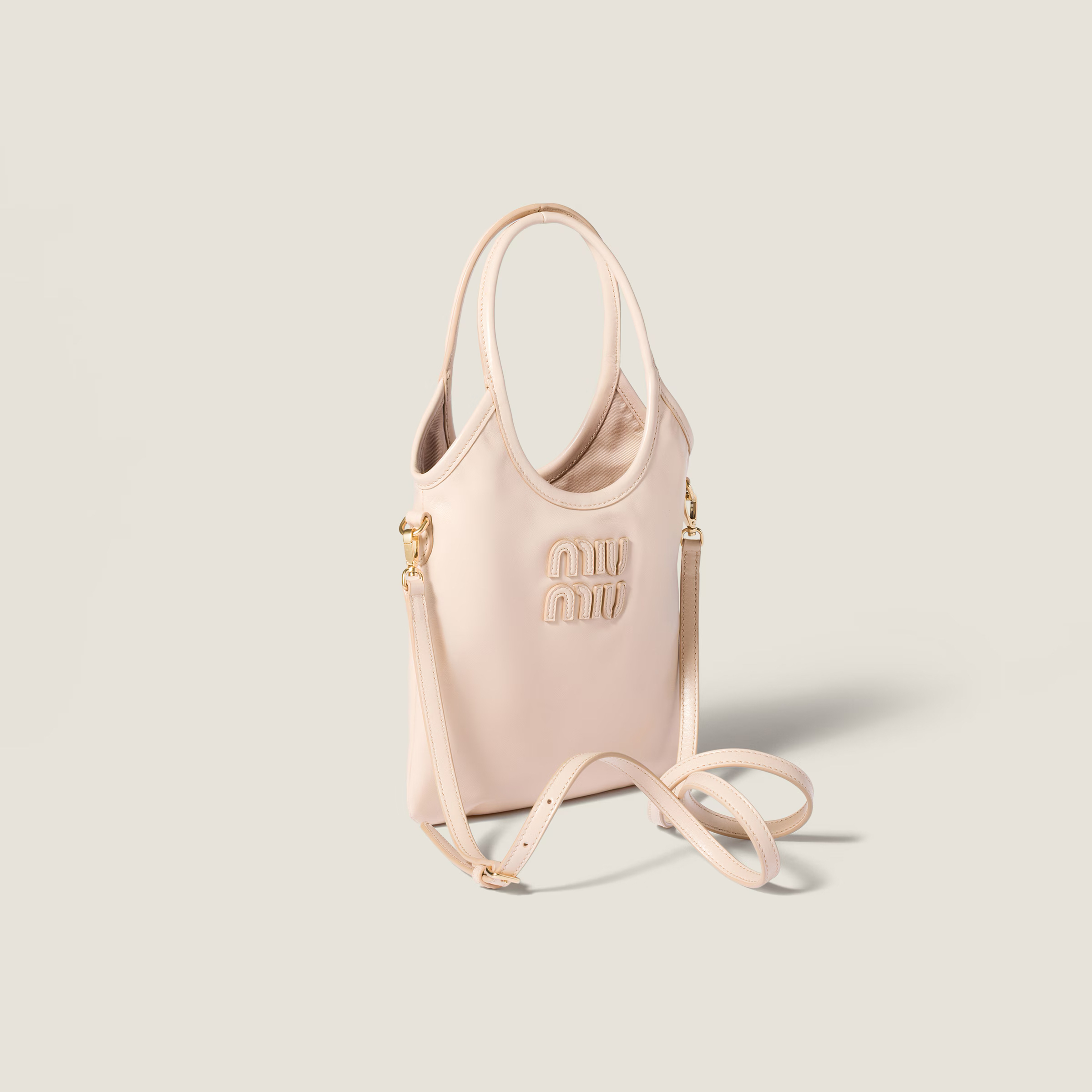 指定貨品優惠✨訂貨📮MIUMIU small IVY Bag  Size 24x20cm 跟可調節肩帶