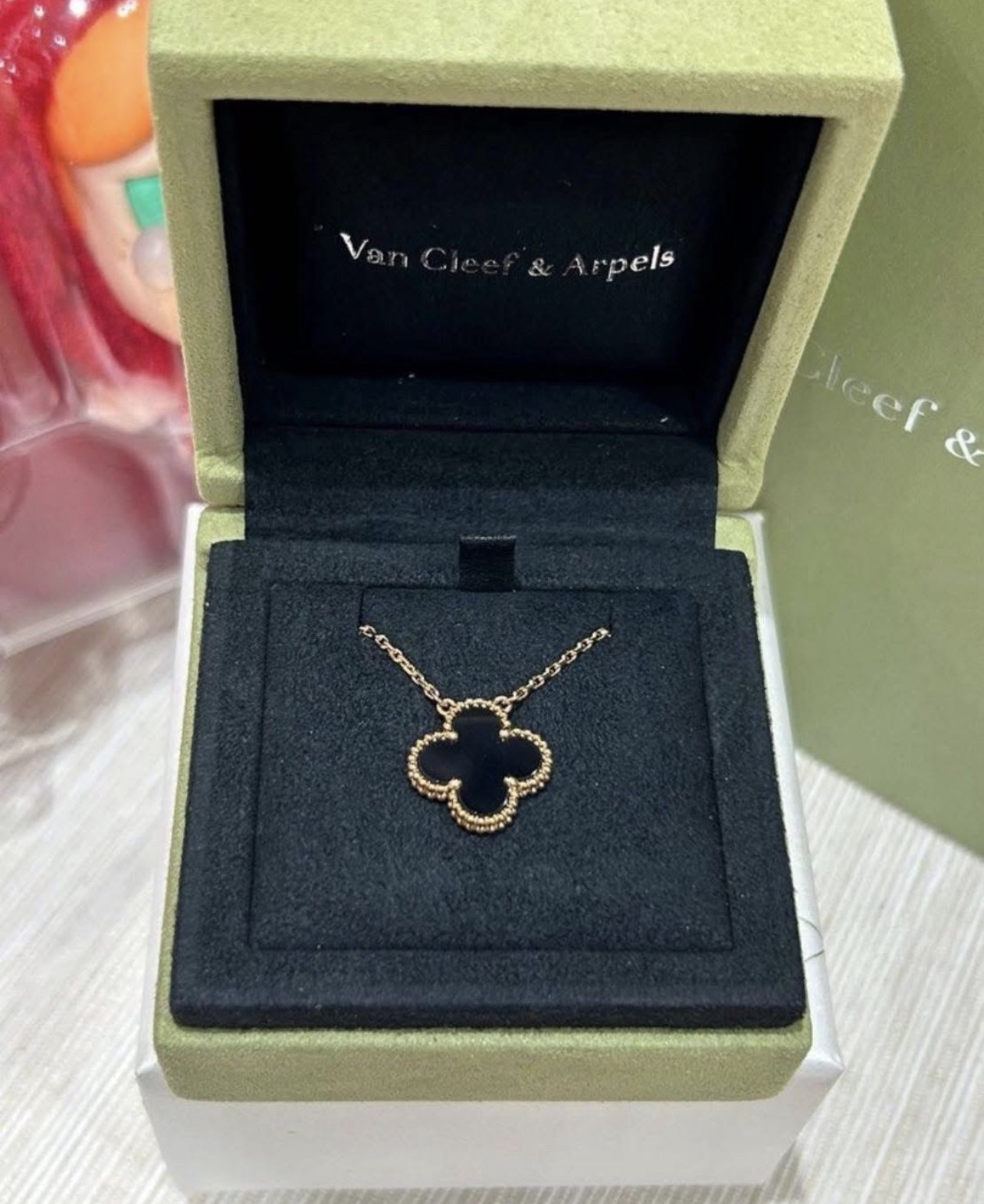 全新 Van cleef VCA Alhambra necklace 18K 頸鏈,100%Authentic,100%new 全新full set ✅專門店收據✅證書✅BOX