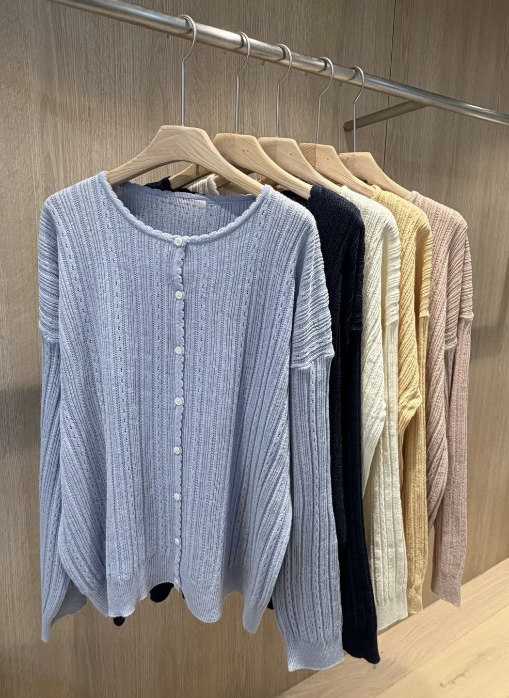 AW OS 輕巧通花波浪邊外套