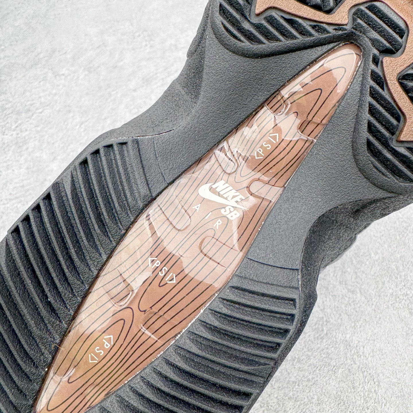 Nike SB Air Max 95 HF7545-002