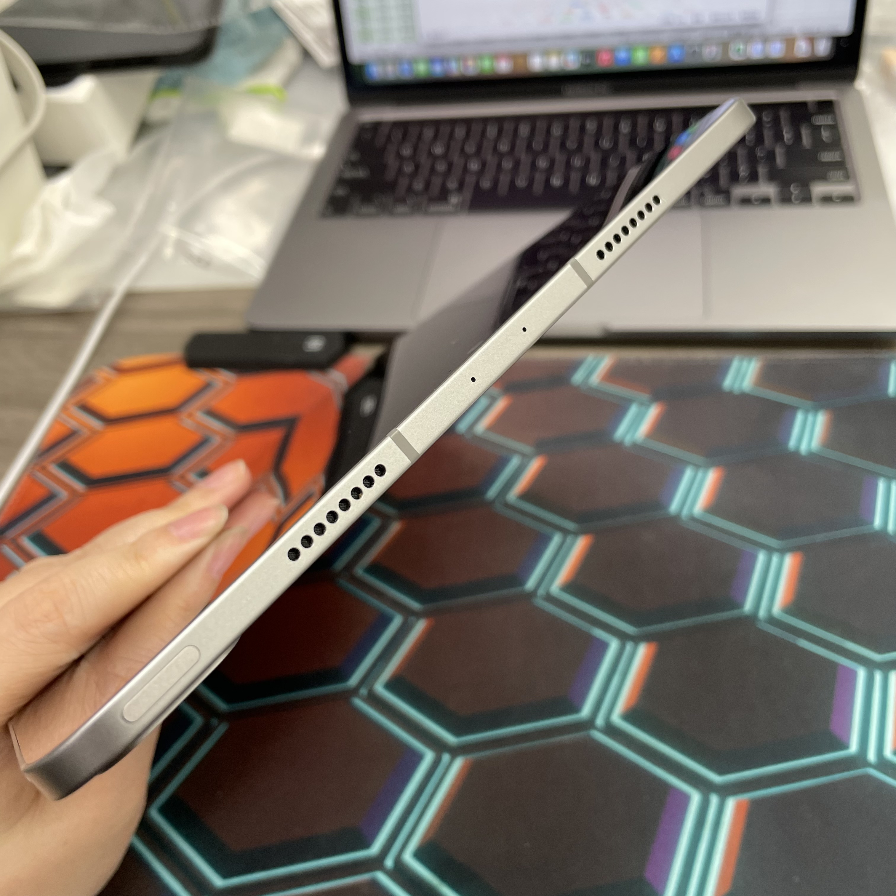 *8405 iPad Pro 4 11吋 M2 完美機 128GB 插卡版 灰色 gray