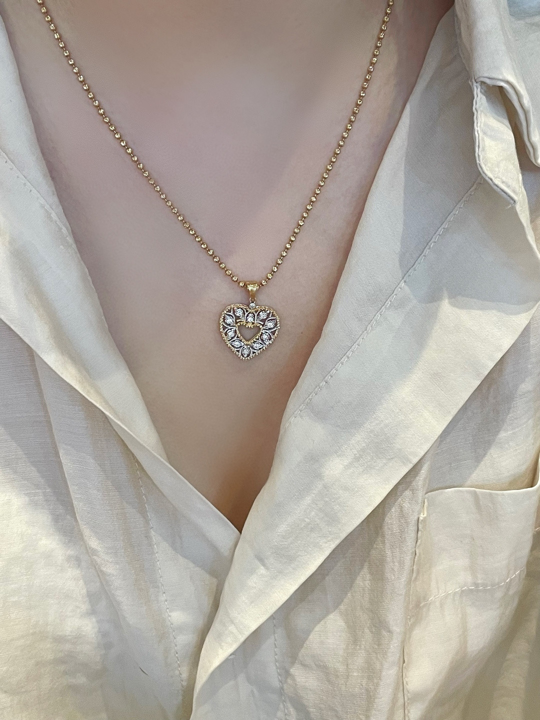 18K Diamond Pendant 