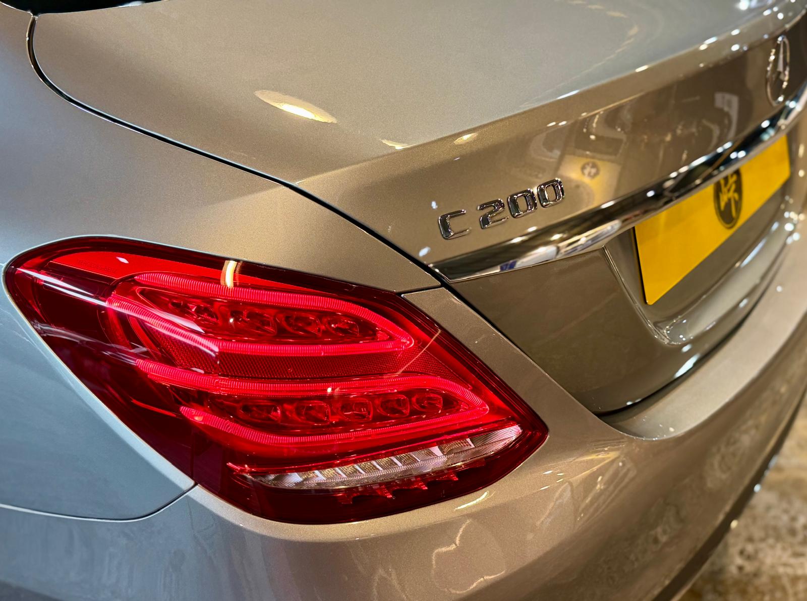 Mercedes-Benz C200 (W205) 2014