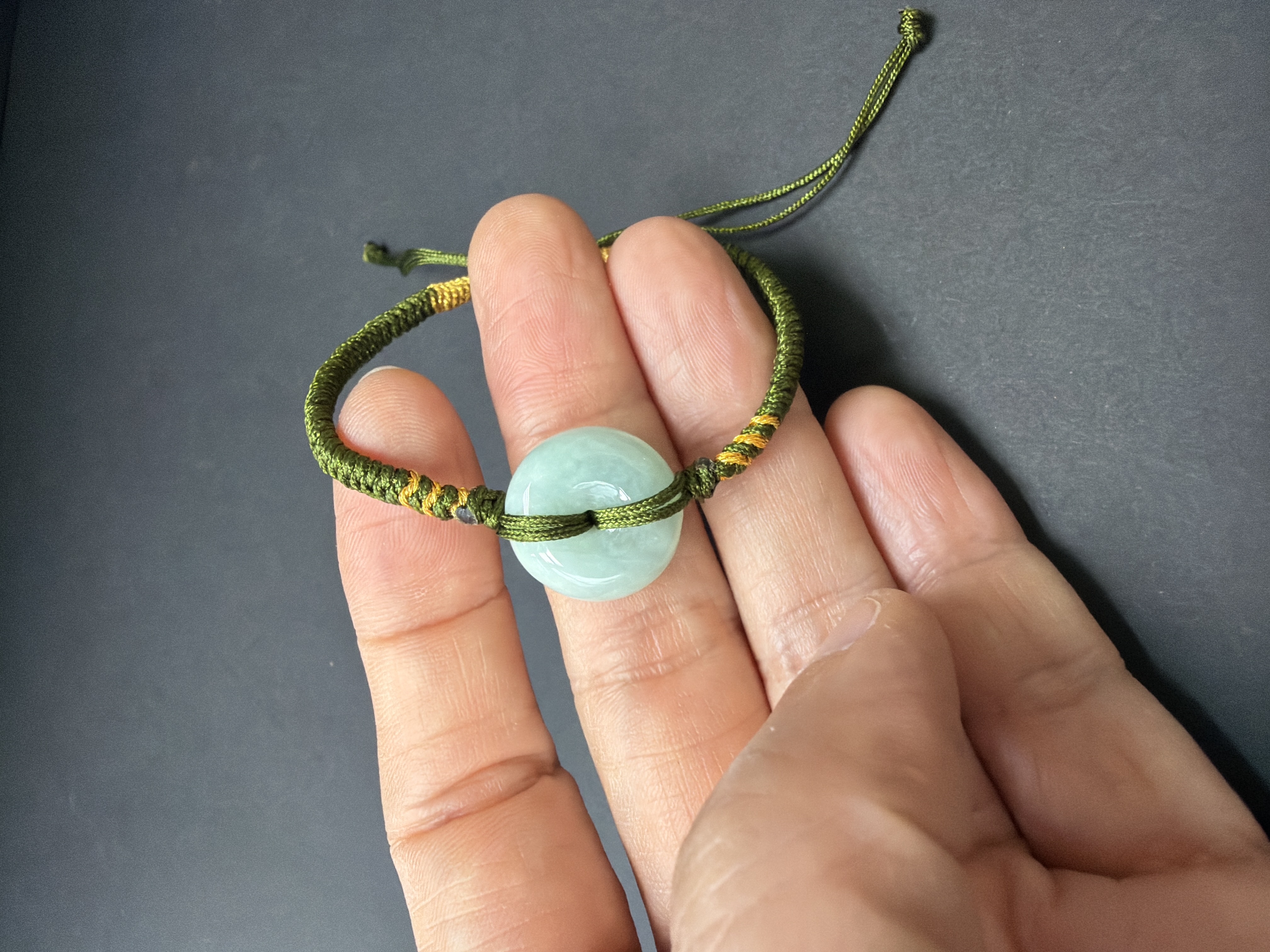 緬甸玉 平安扣（約2.5cm)手繩 （藥師佛法會加持18/5寄出）