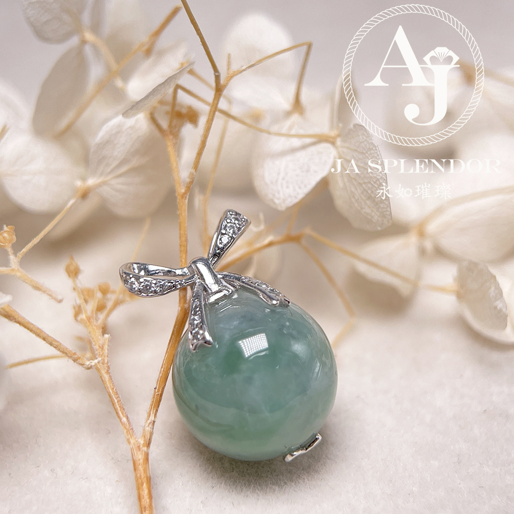 FBG26-H06 天然翡翠A玉 果綠13mm圓珠純銀蝴蝶吊墜 (送鈦鋼項鏈) 
