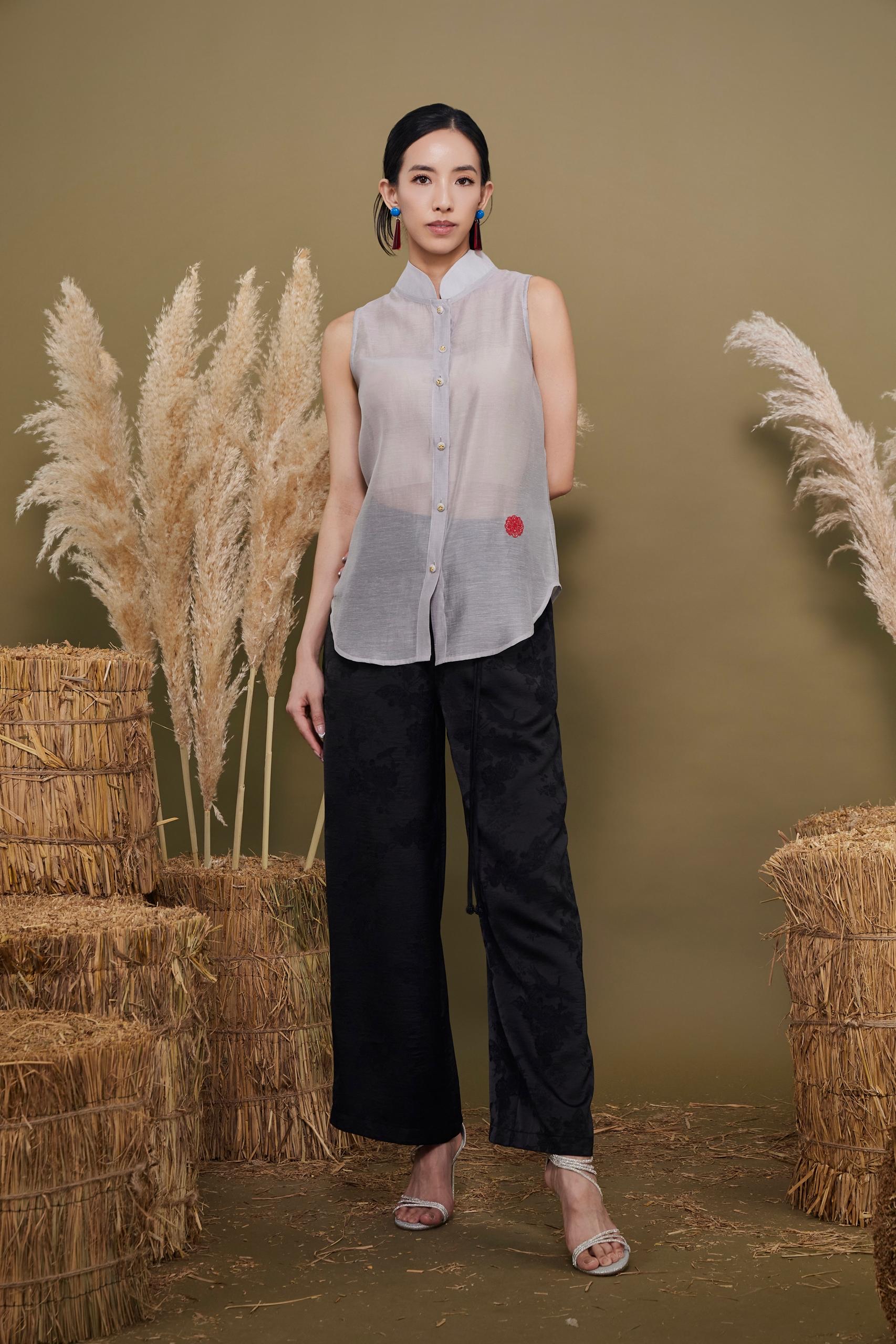 CB2784 Mandarin Collar Sheer Sleeveless Blouse