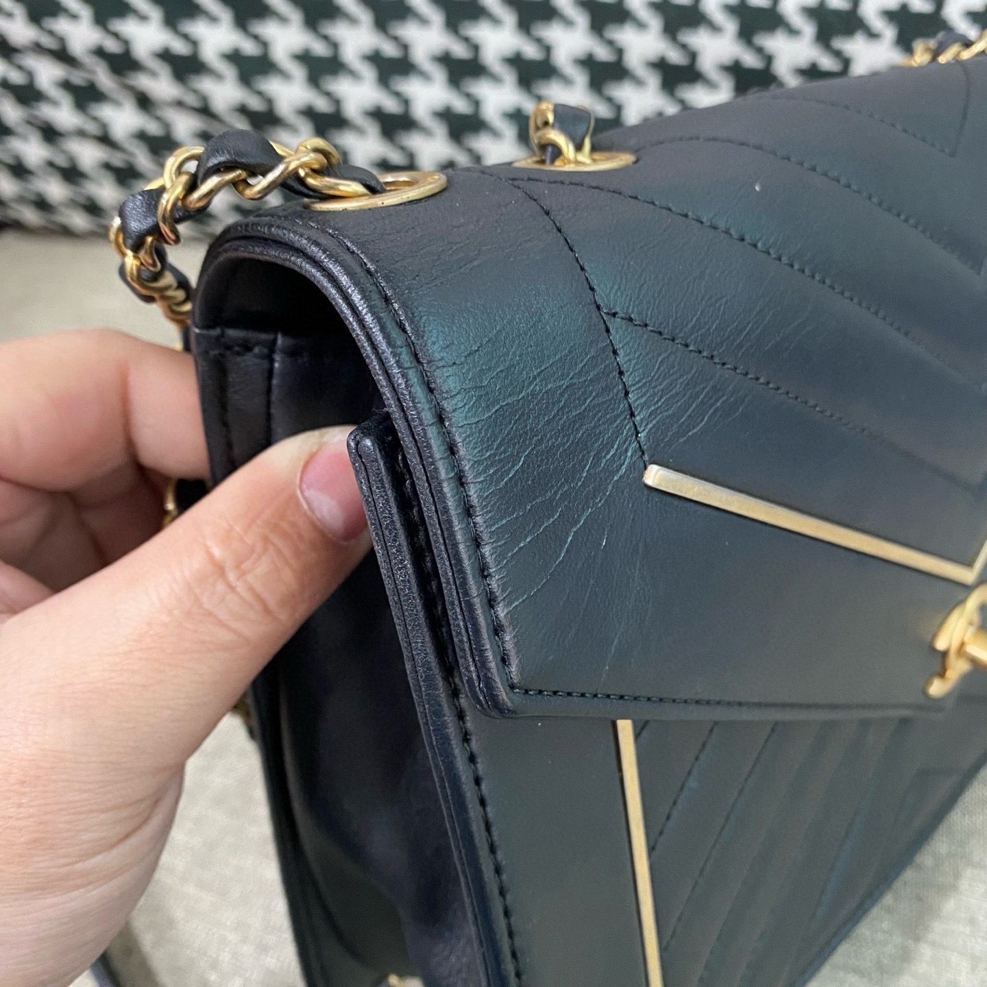 【預訂貨品】Chanel黑金信封包 