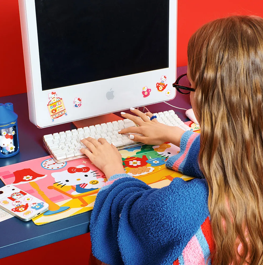 Wigglewiggle x Hello Kitty Limited Collection 