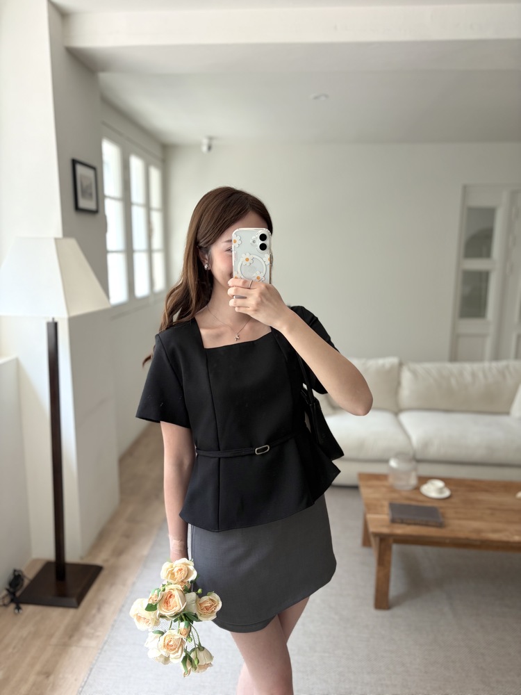 Square Neck Belted Blouse (Black)