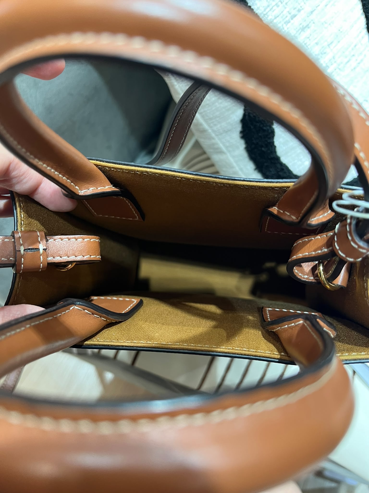 未使用品 Celine mini vertical cabas tote bag   100%Authentic,unused 未使用品 ✅dust bag 