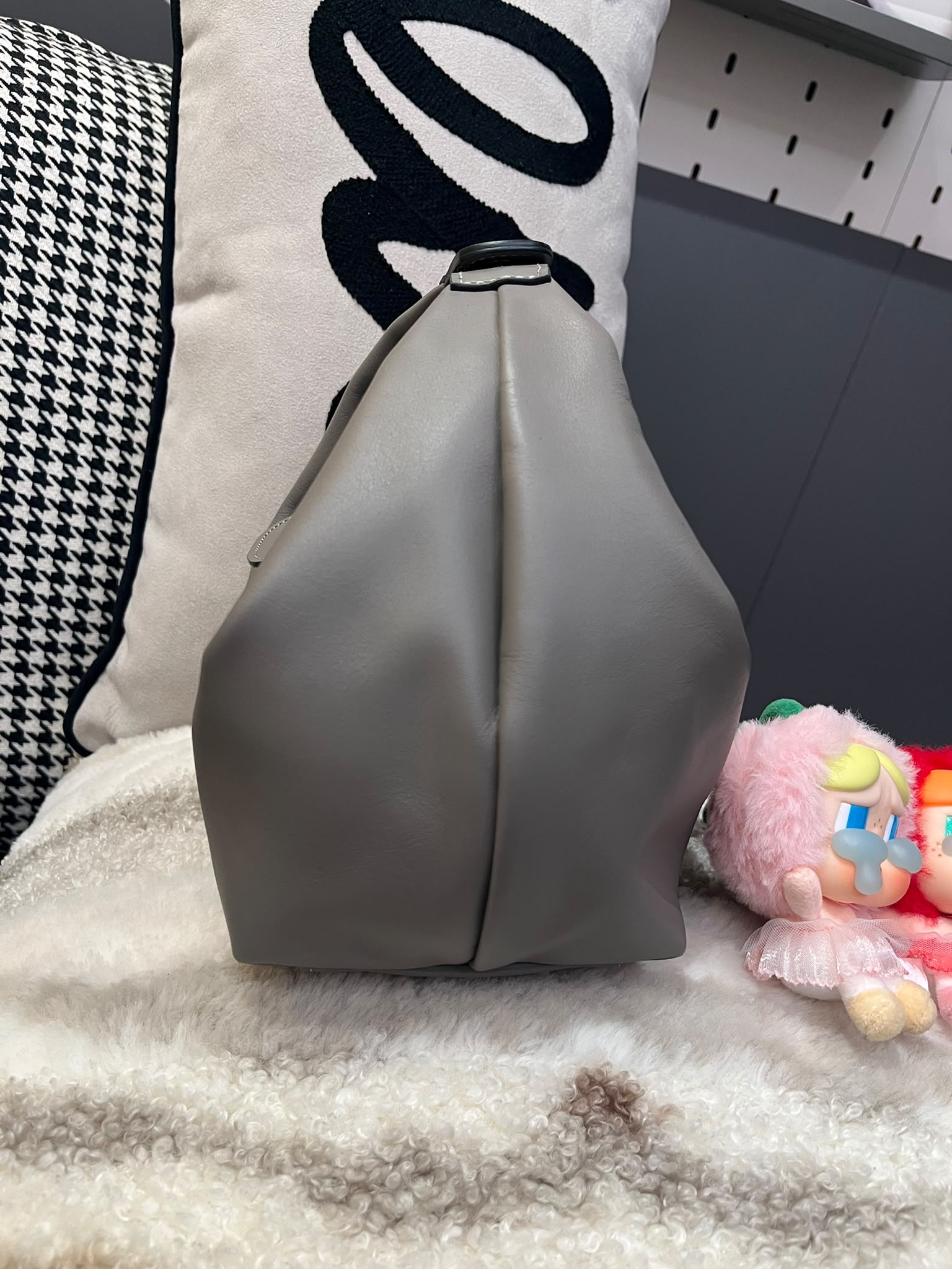 Longchamp 灰色牛皮飯盒包 100%Authentic, 95%New ✅Dust bag