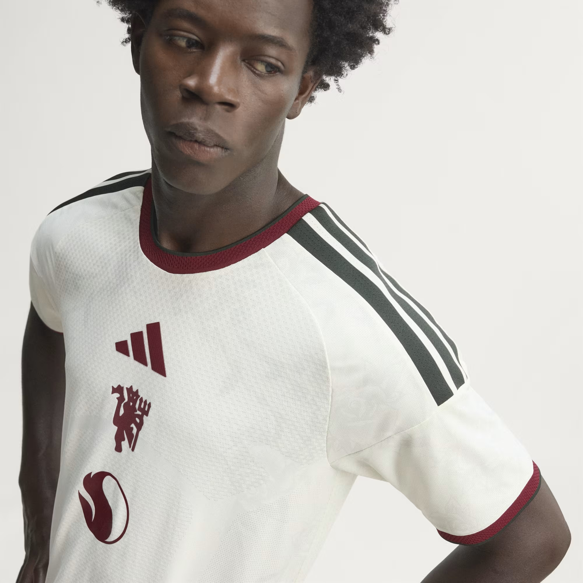 Adidas Manchester United 曼聯 2026-27 三客球員版球衣 (可加印字章) KA6875