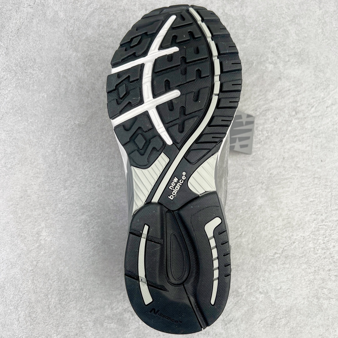 New Balance 993 MR993GL