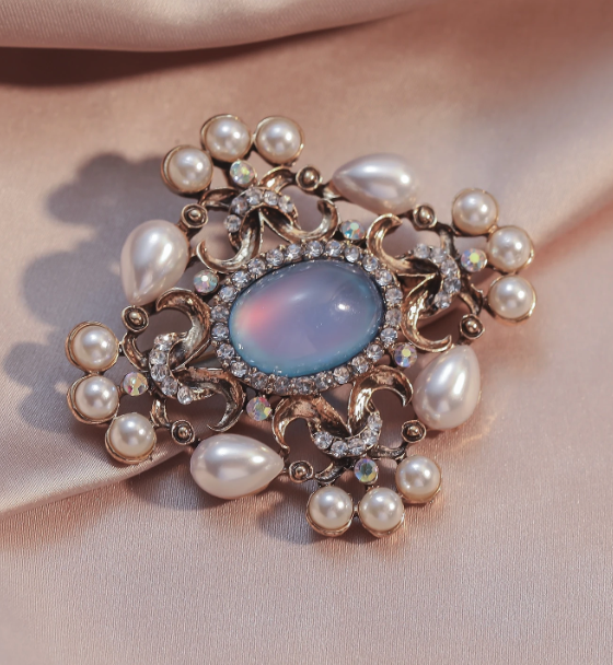 Geometric Brooch with Synthetic Zirconia & Pearl Accents 